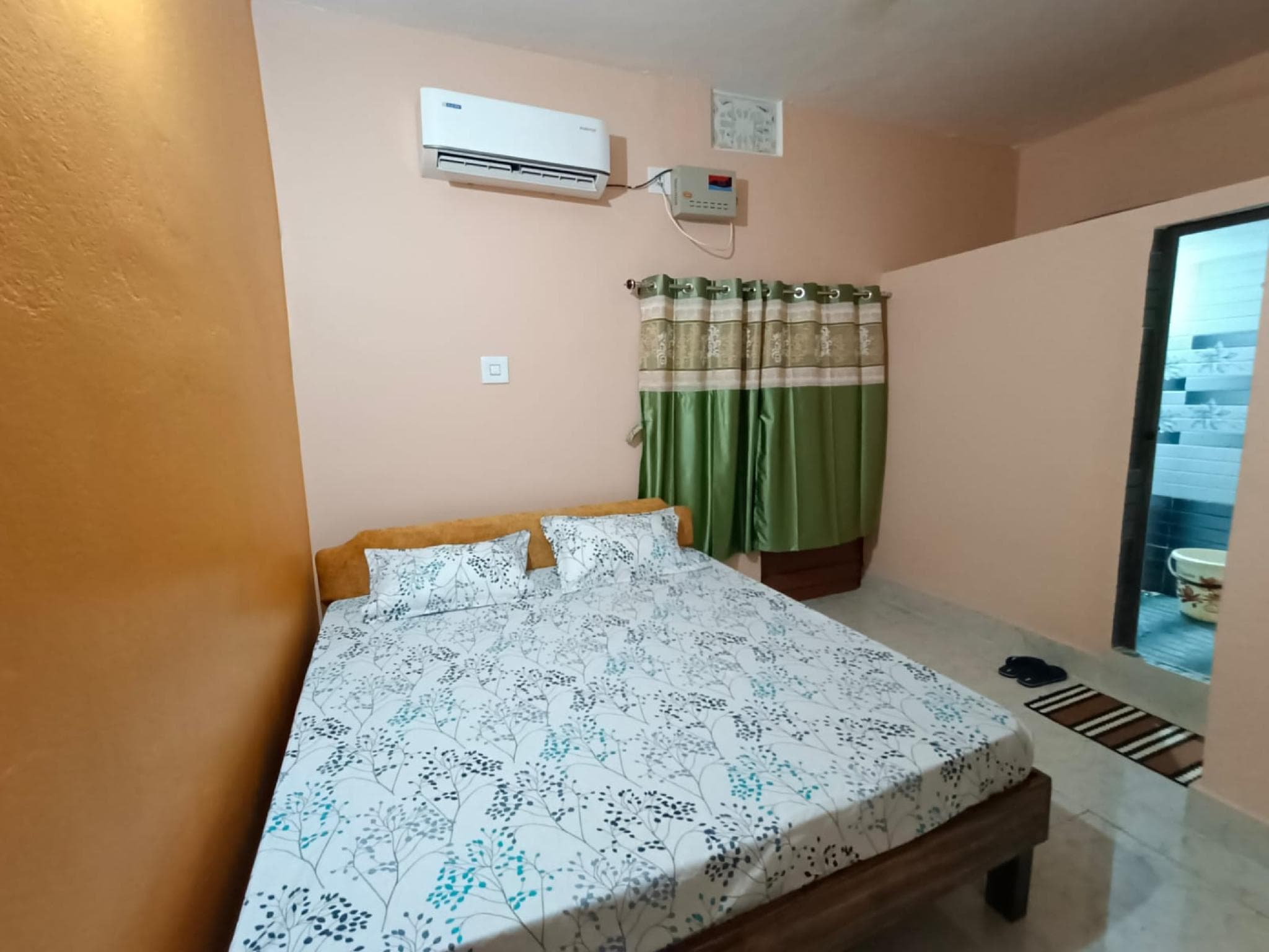 Goroomgo Grand Inn lodge Grand Raod Puri