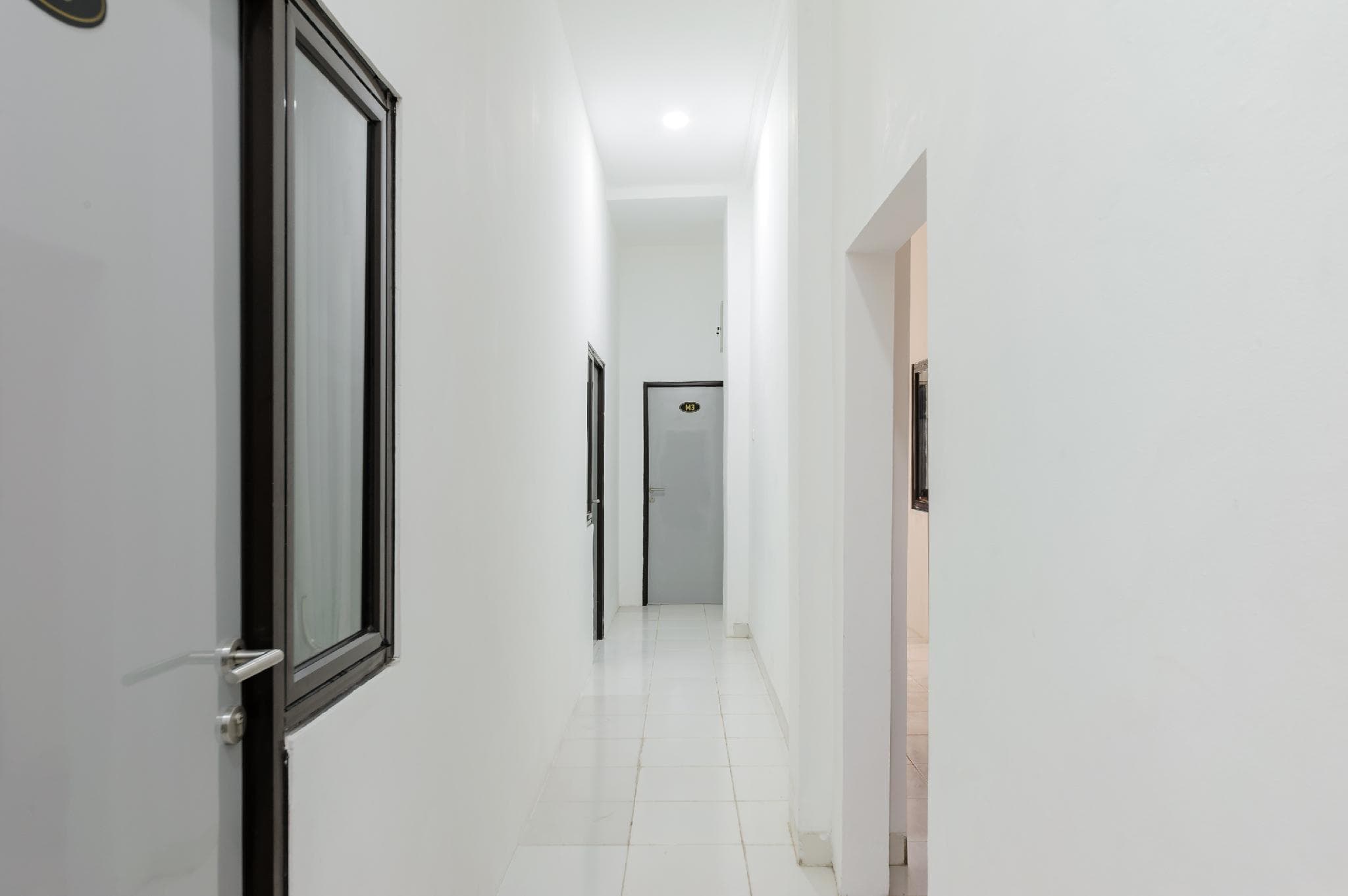 RedDoorz @ Pandu Raya Bogor by Madam M Place photo 4