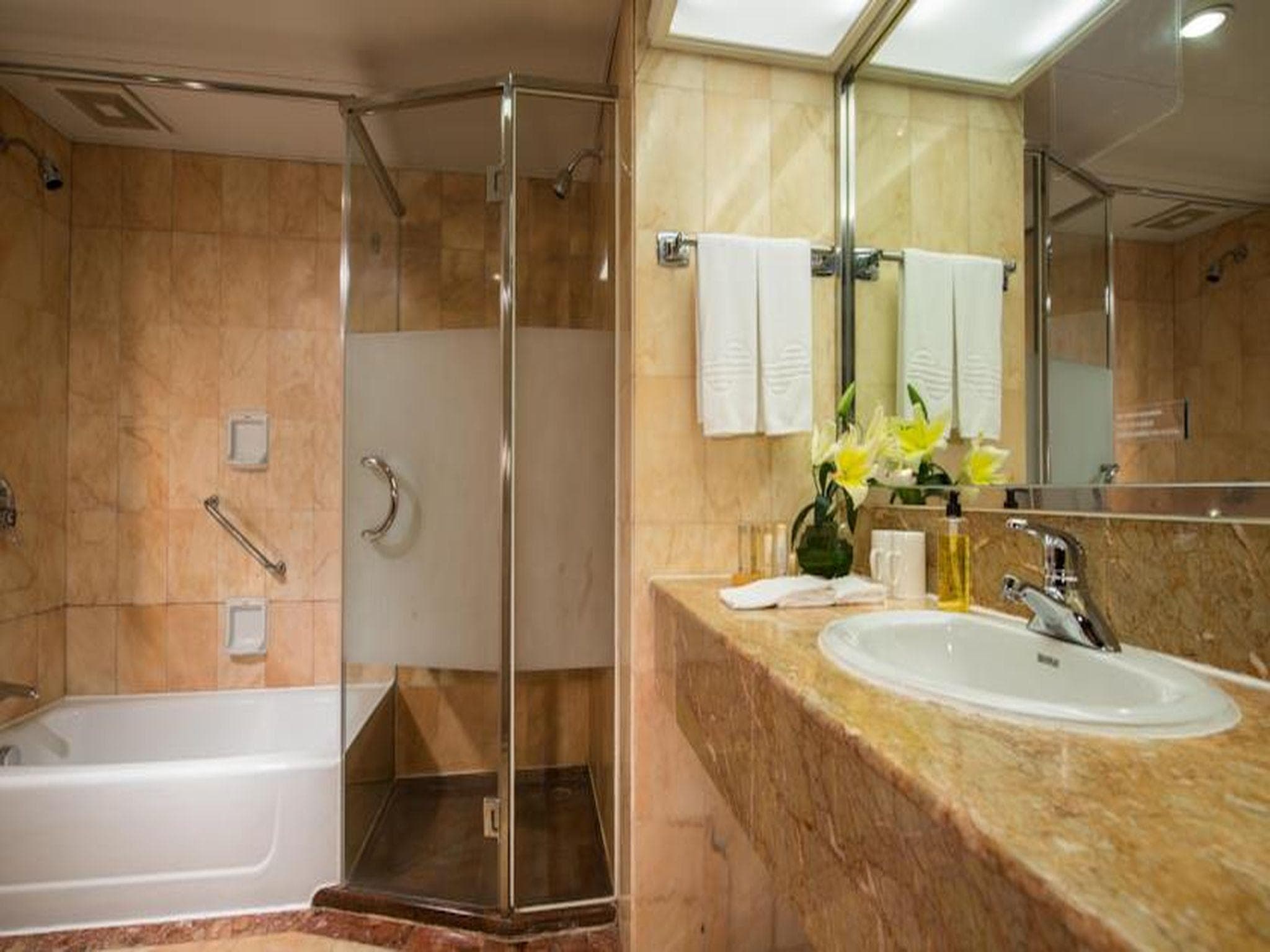 Sunshine Hotel photo 4