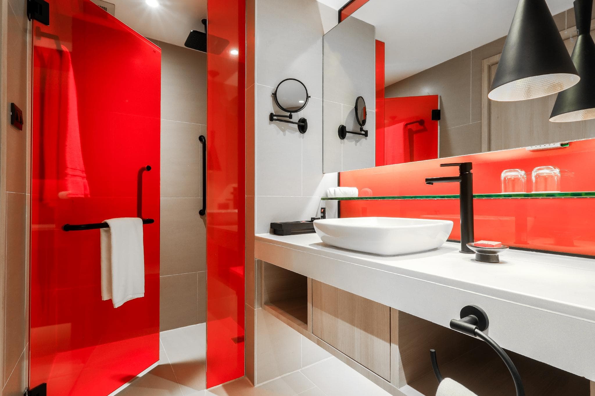 Radisson RED Phuket Patong Beach photo 2