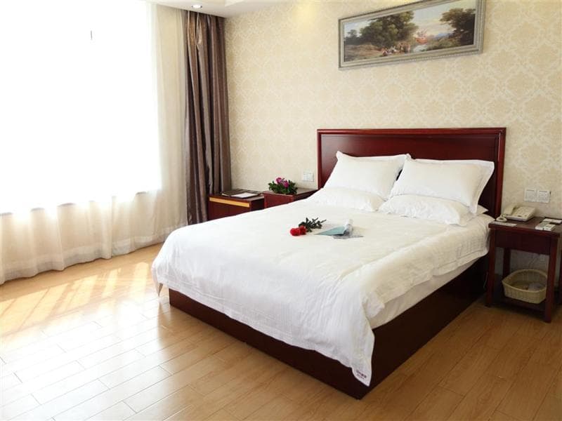 GreenTree Inn GuangDong HuiZhou South Railway Station DanShui RenMin Road Business Hotel photo 2