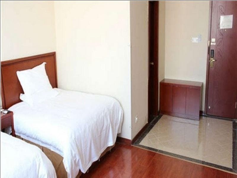 GreenTree Inn Zhangjiakou Yu County Bus Station Business Hotel photo 3