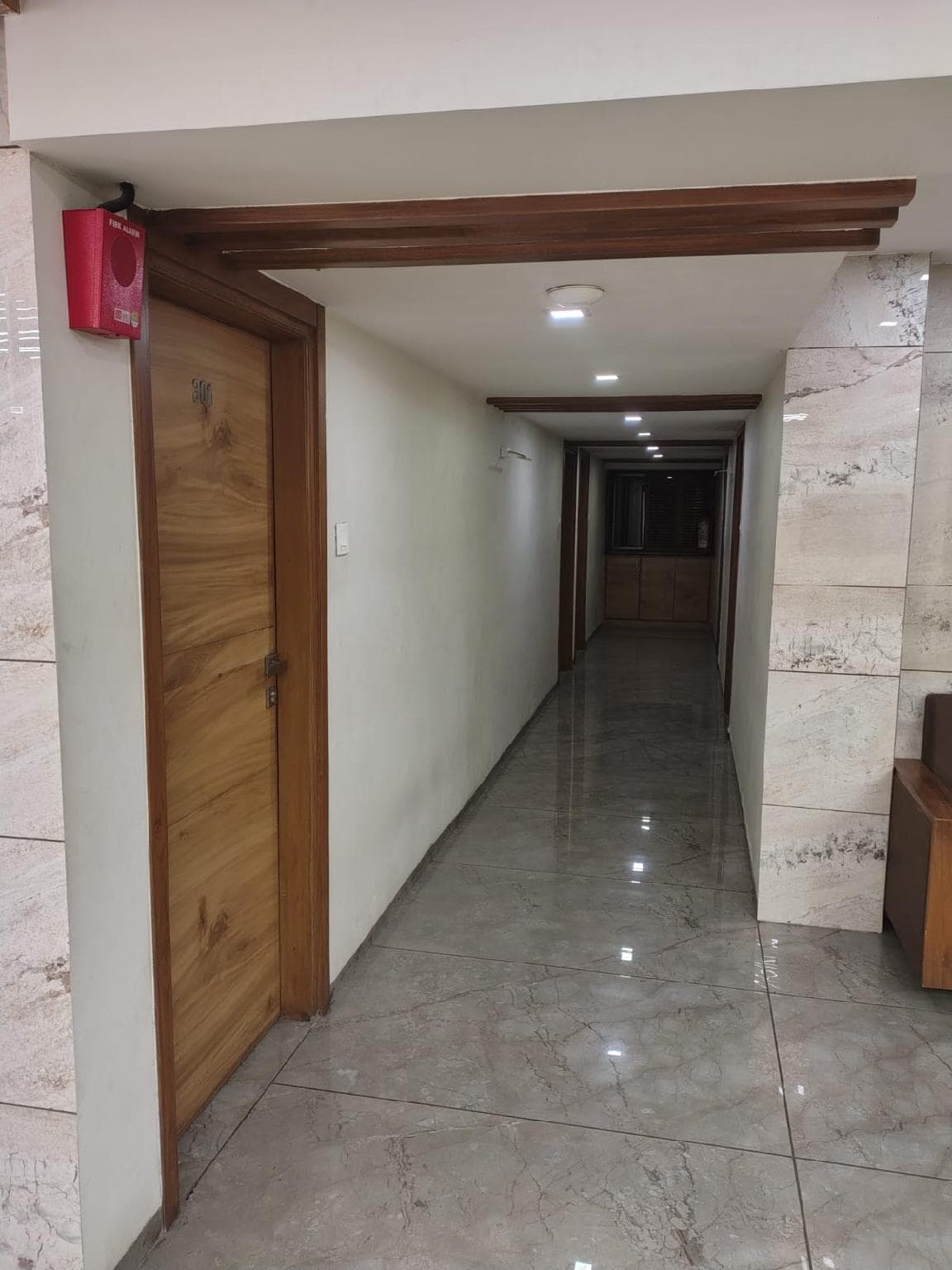 HOTEL PRUDENT, Vadodara photo 4