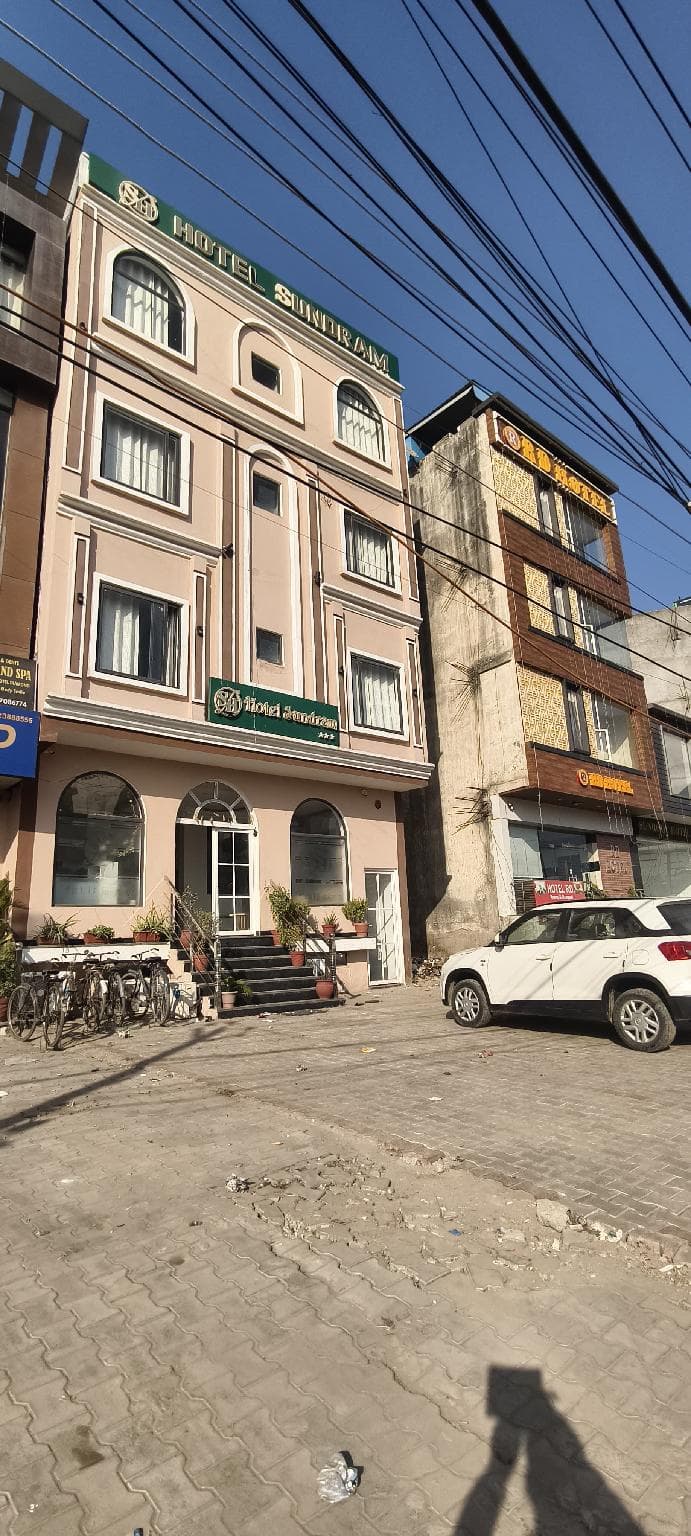 Hotel Sundram photo 3