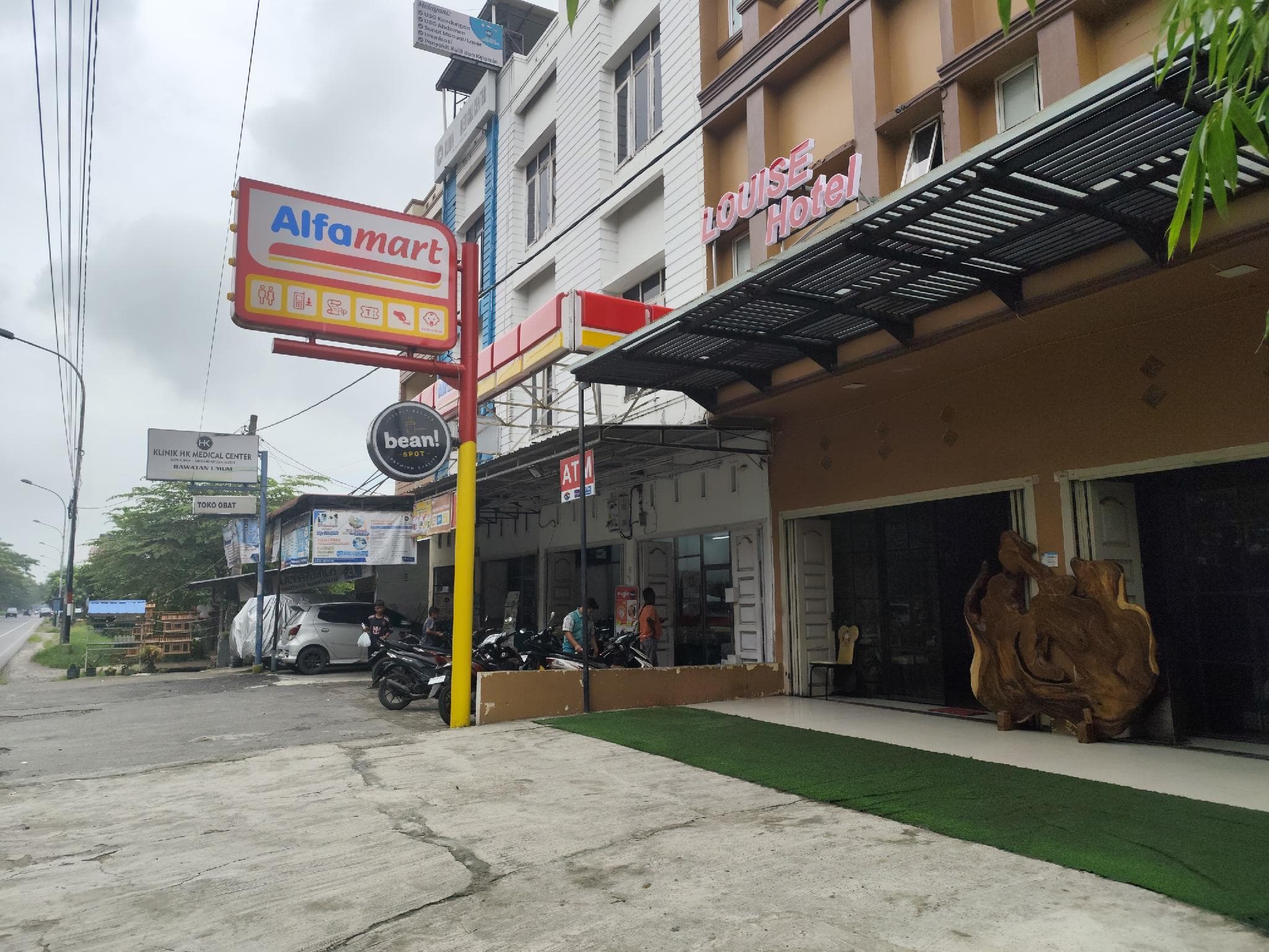 Louise Hotel photo 5