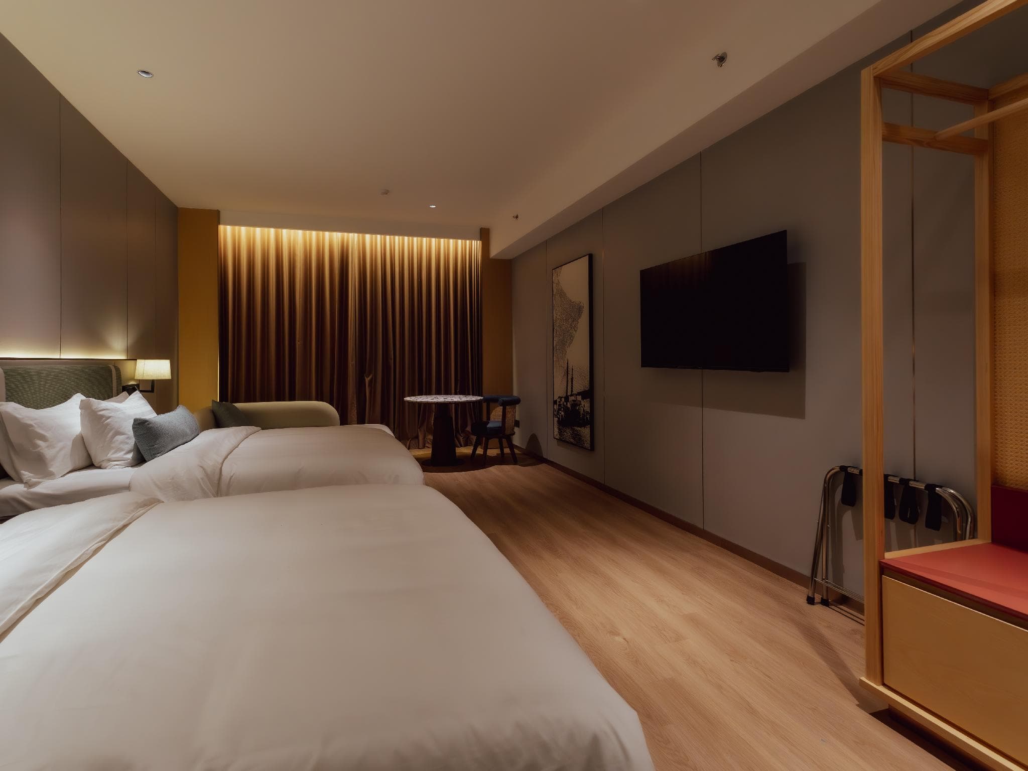 Break & Stay Suites photo 2