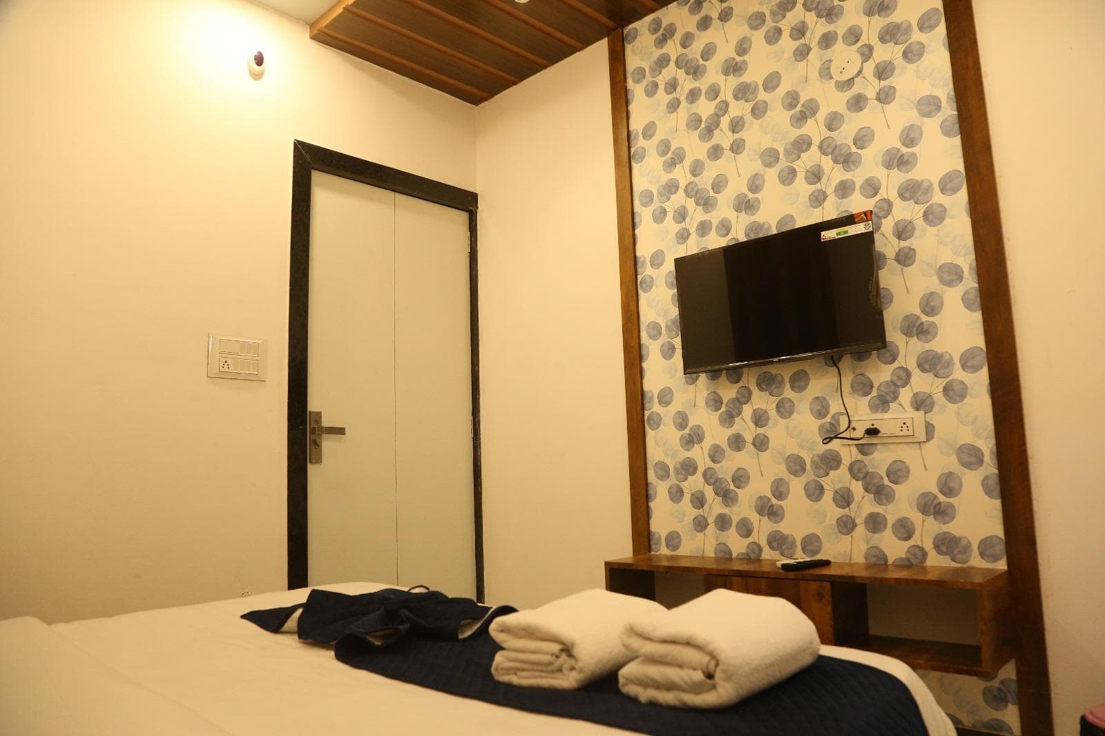 Hotel The Mountway photo 2