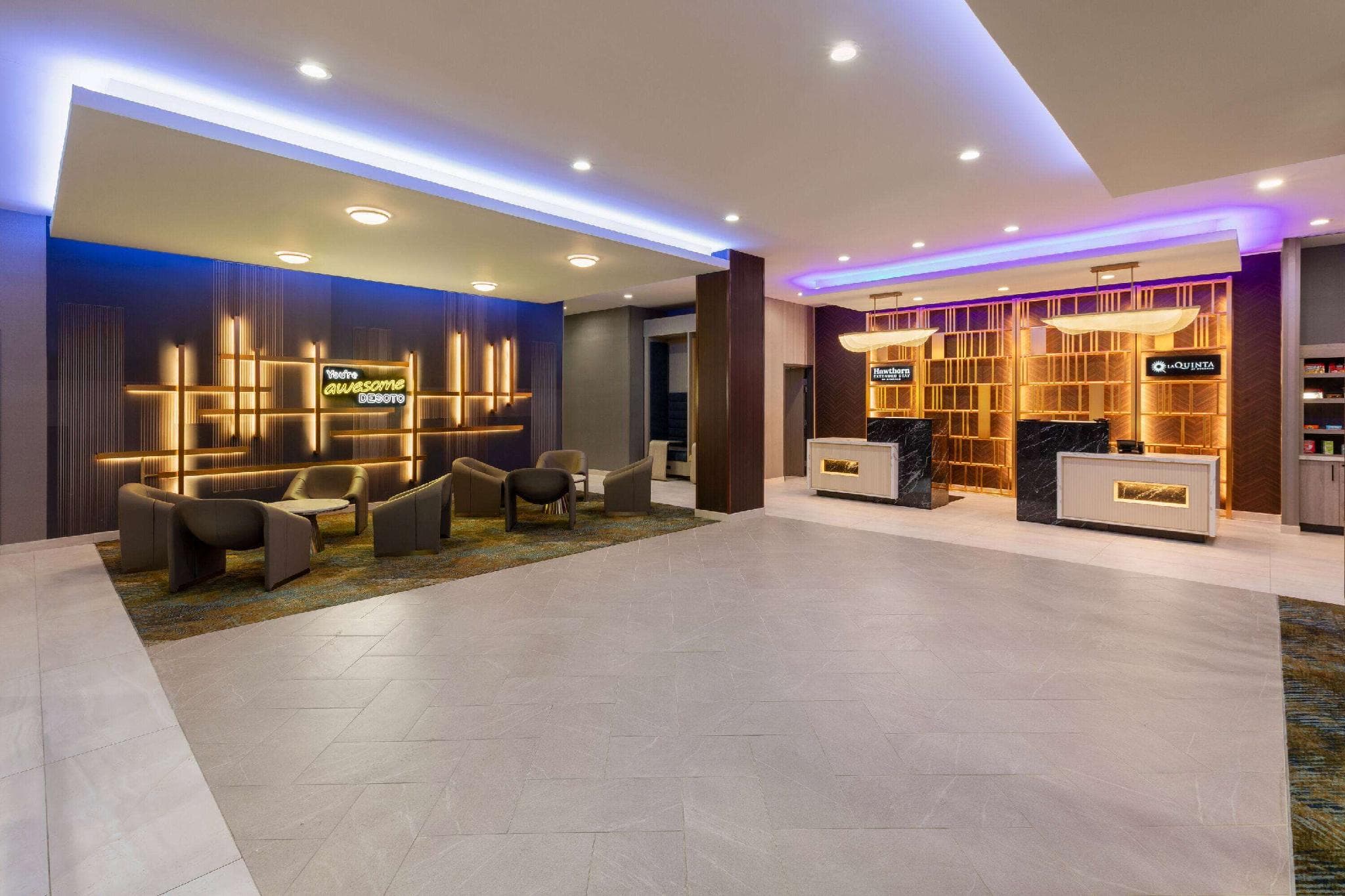La Quinta Inn & Suites by Wyndham DeSoto