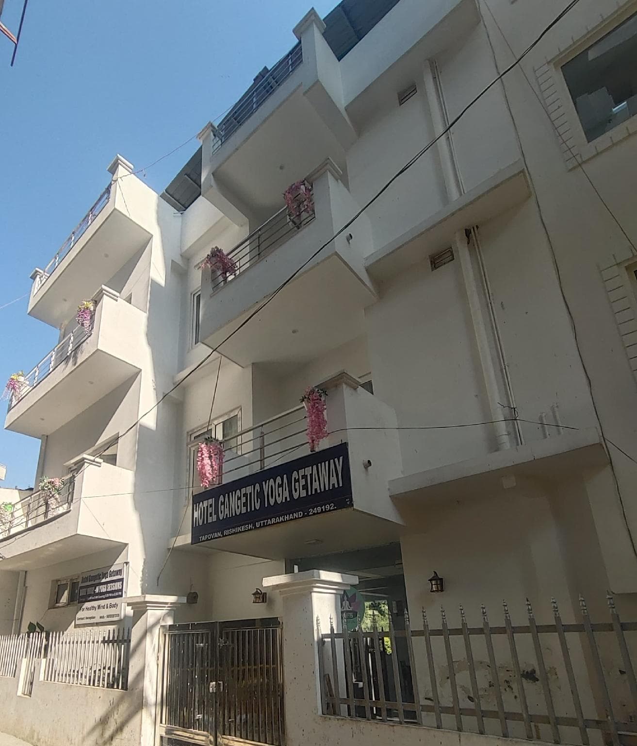 Hotel Gangetic Yoga Getaway
