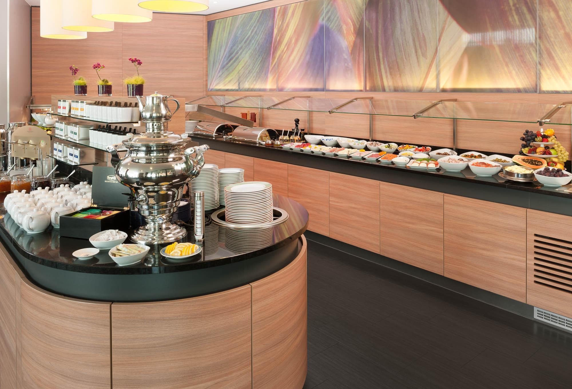 SI-SUITES photo 5