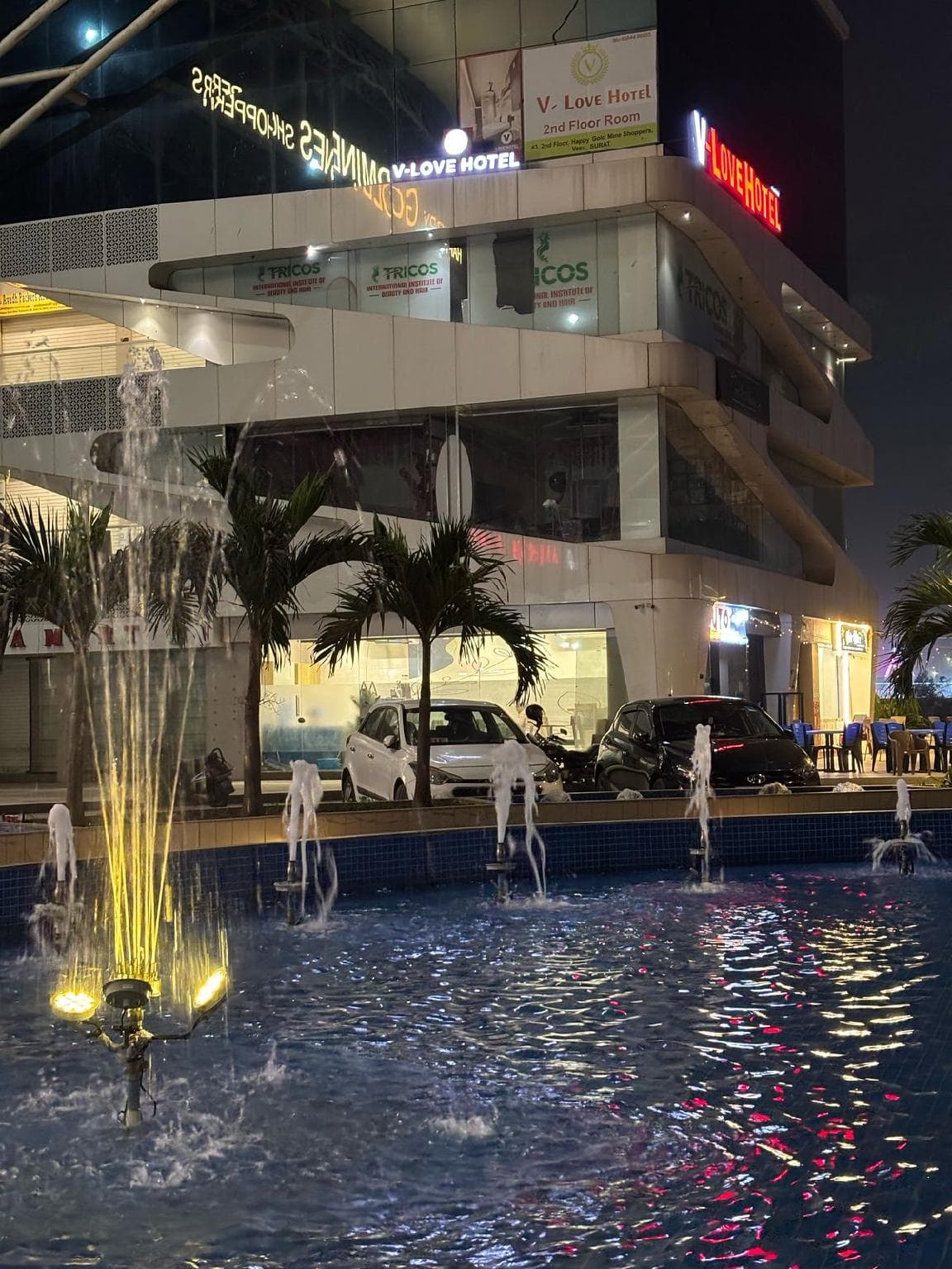 V Love Hotel