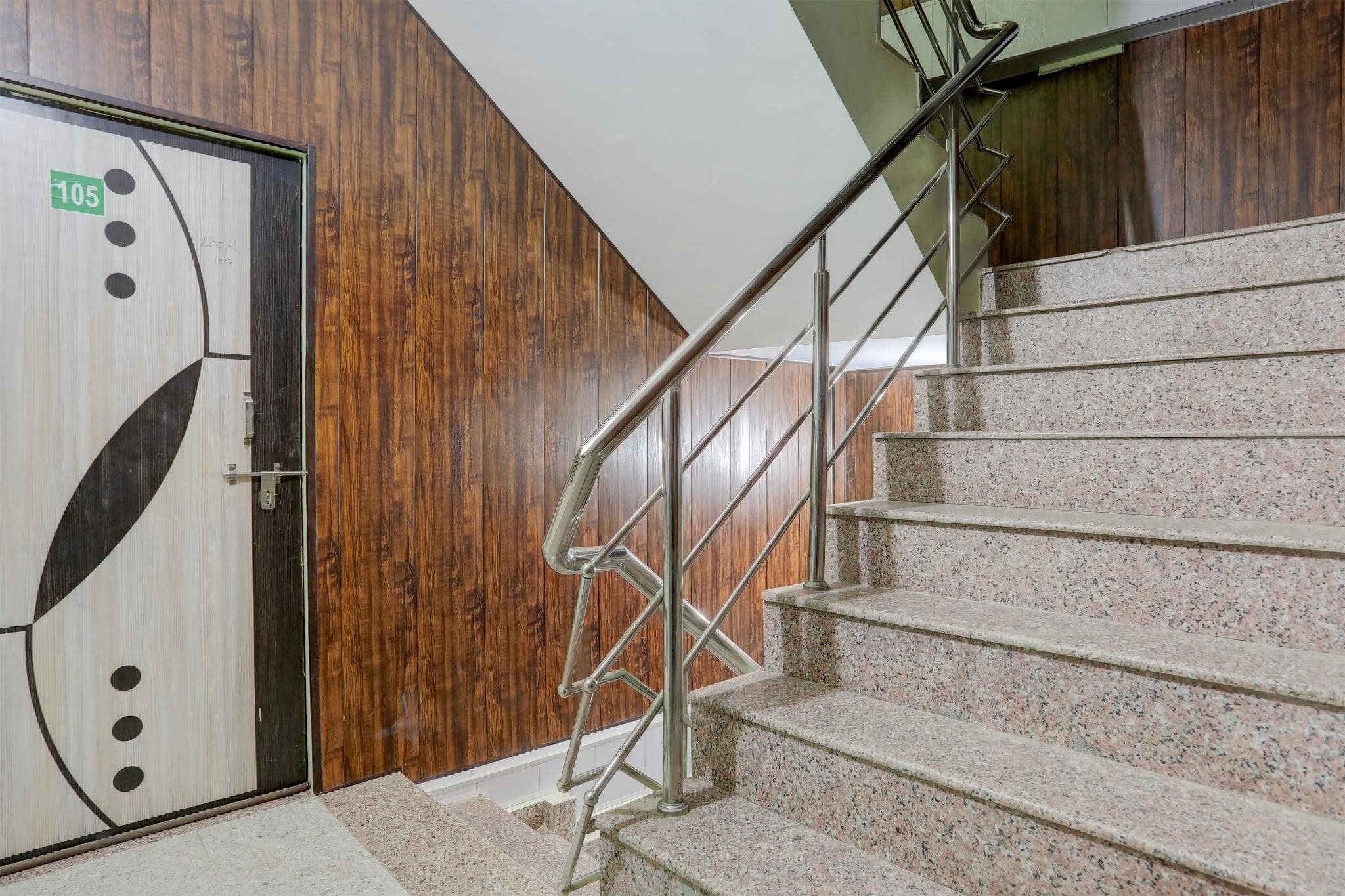 Super Hotel O Banaras Junction BLW photo 4