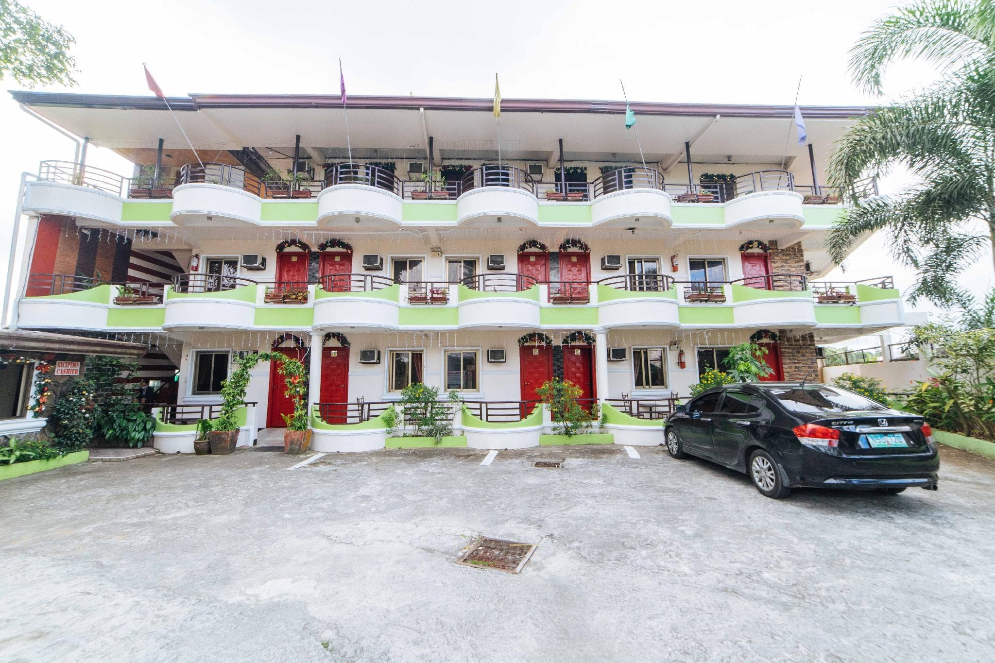 RedDoorz @ Tagaytay Road photo 5