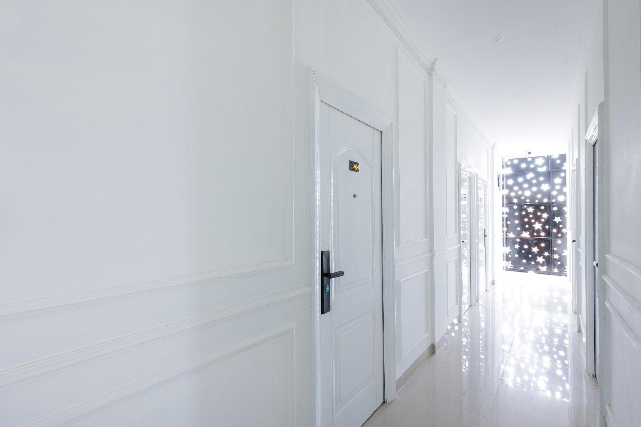 Urbanview Hotel Amira Syariah Bogor photo 5