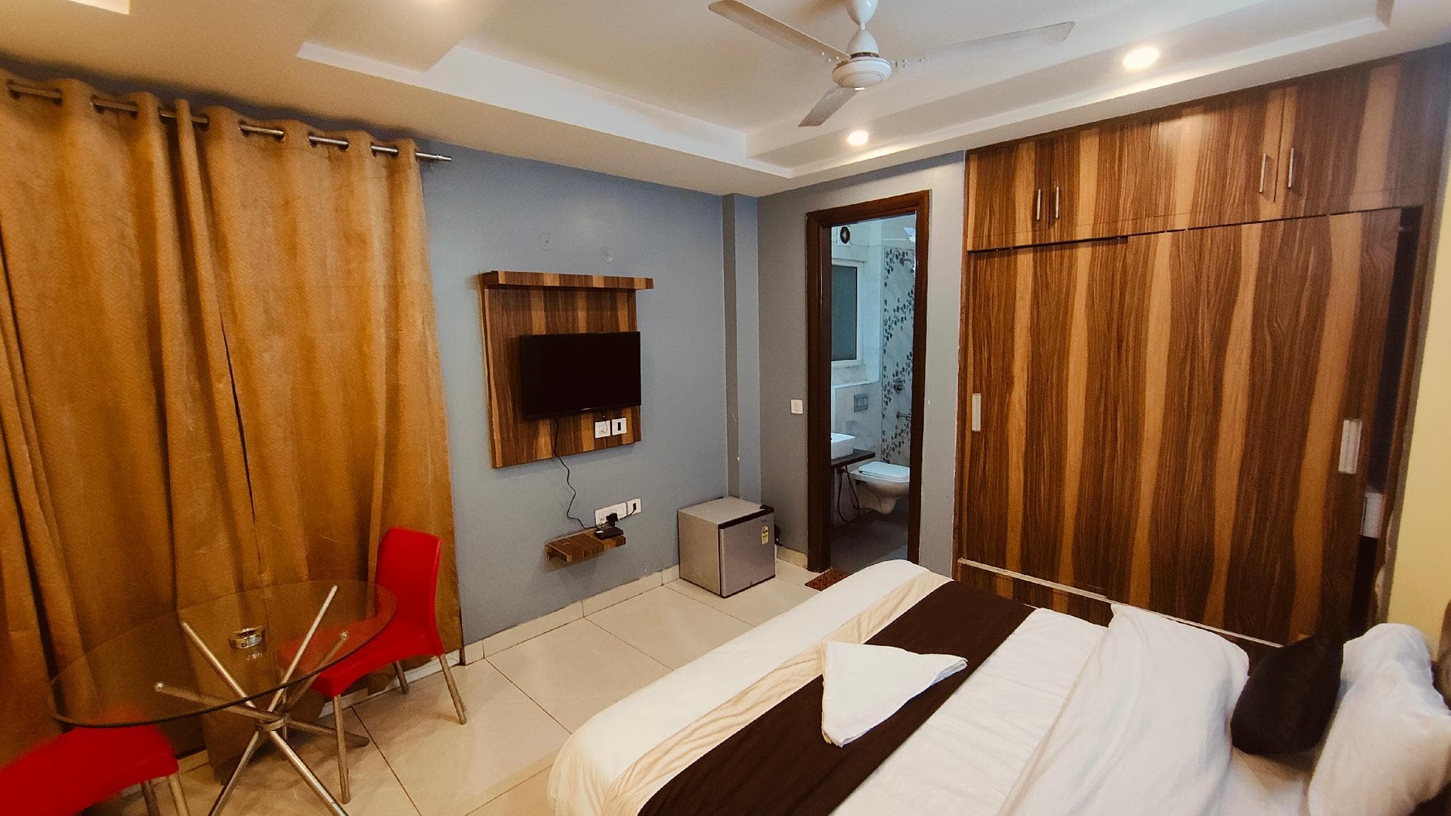 PREMIUM RADIANCE INN photo 4