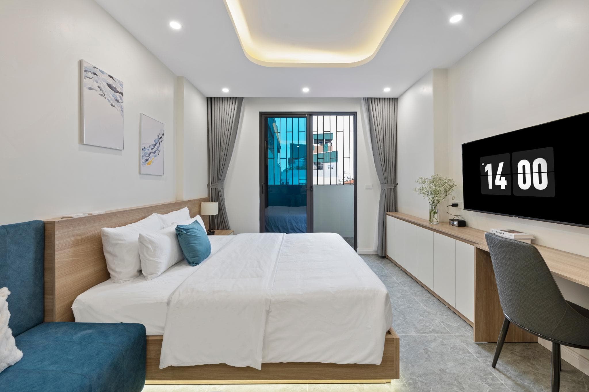 Cosmos Hotel Tay Ho