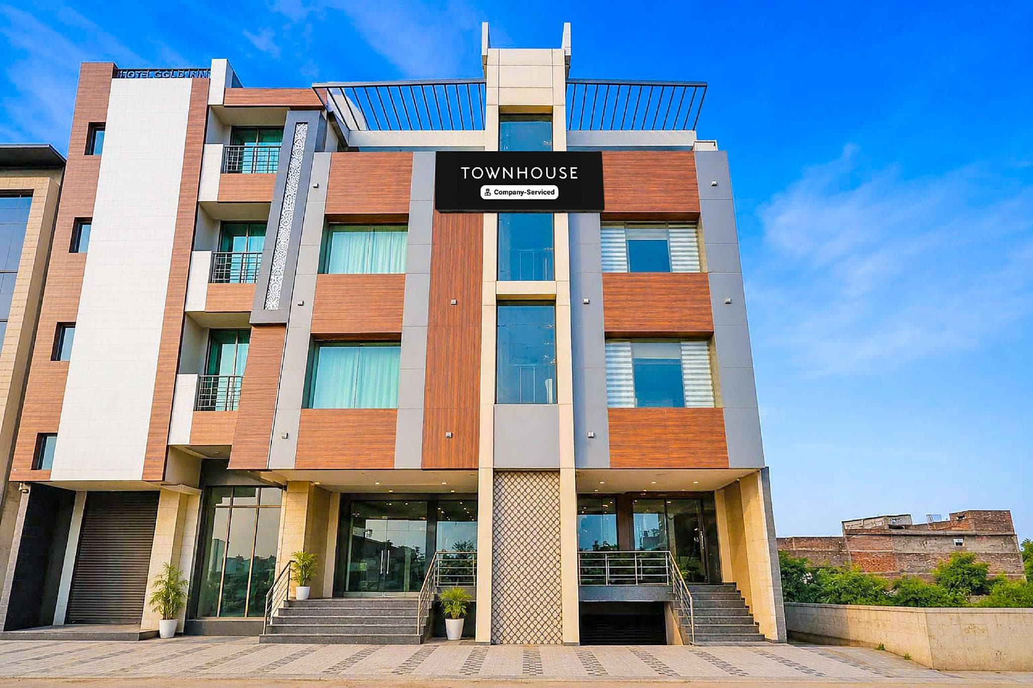Townhouse by OYO Patiala-Zirakpur Crossway Formerly Hotel Dream