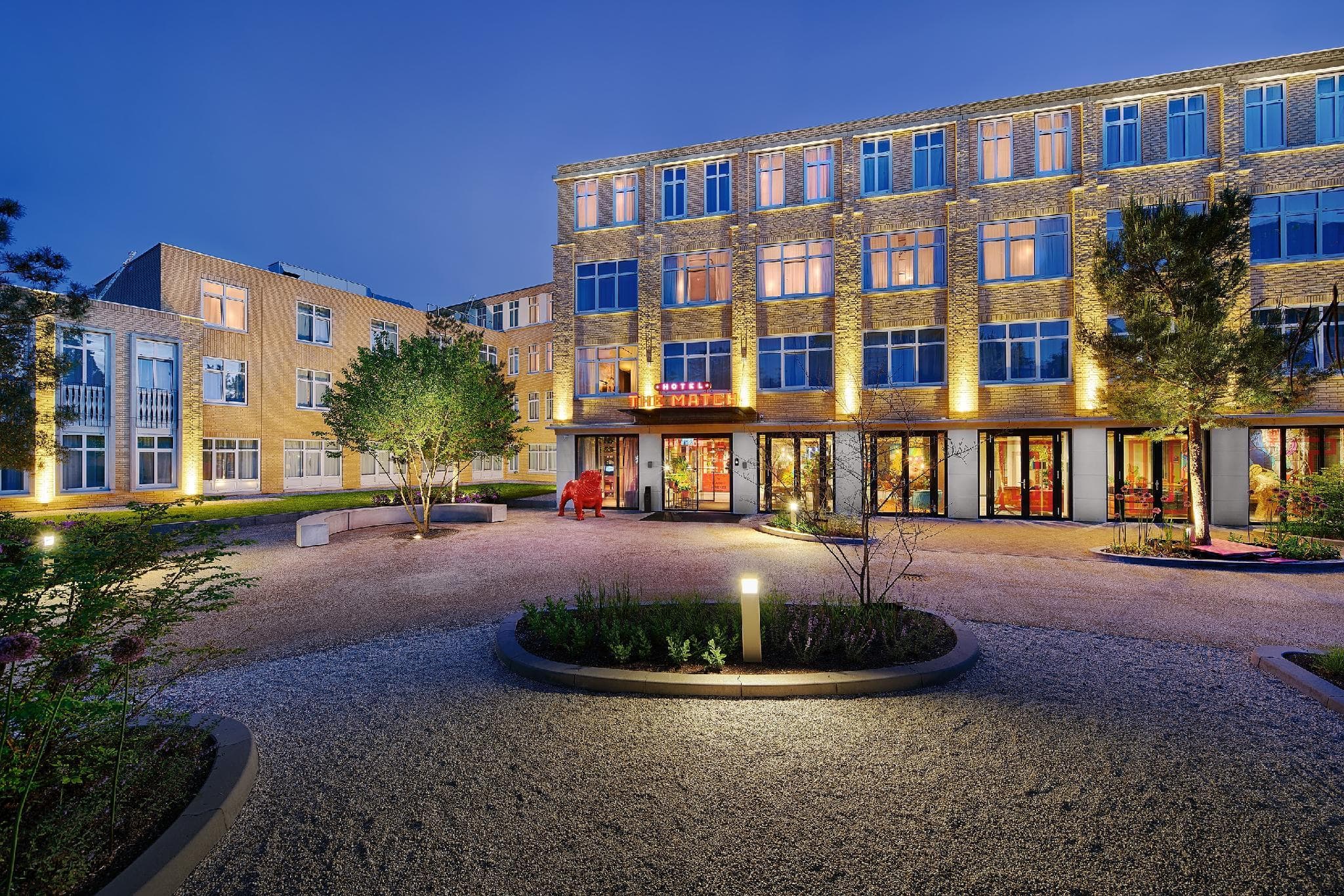Hotel The Match photo 3