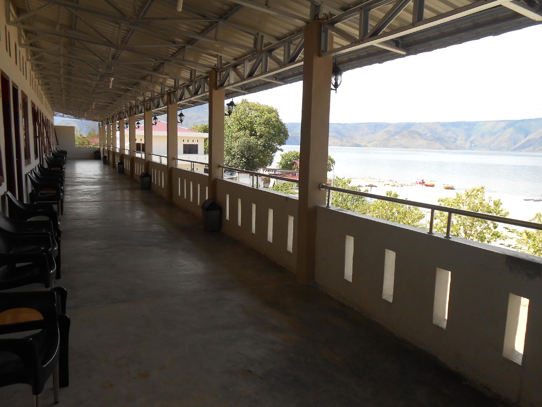 Raja Hotel Samosir photo 5