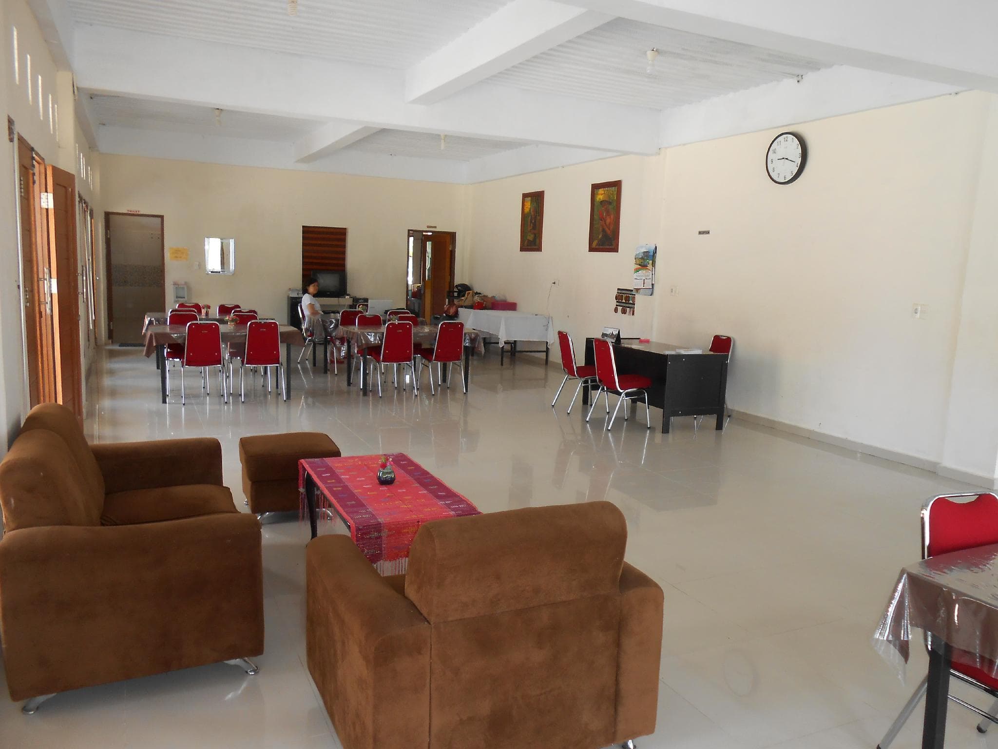 Raja Hotel Samosir photo 4
