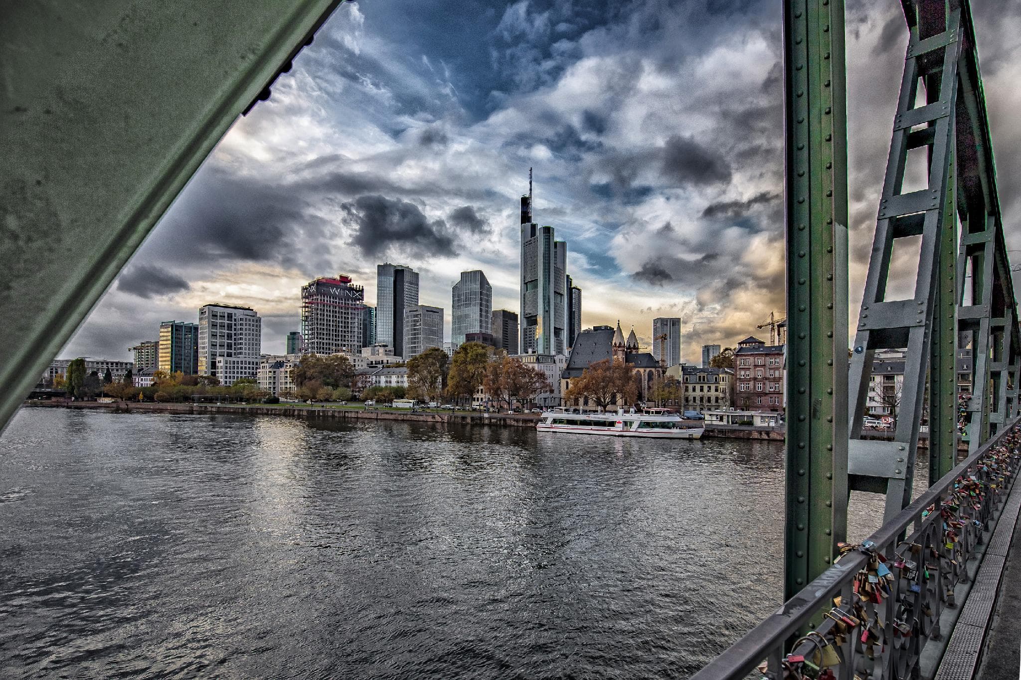 Ramada by Wyndham Frankfurt Central Station photo 5