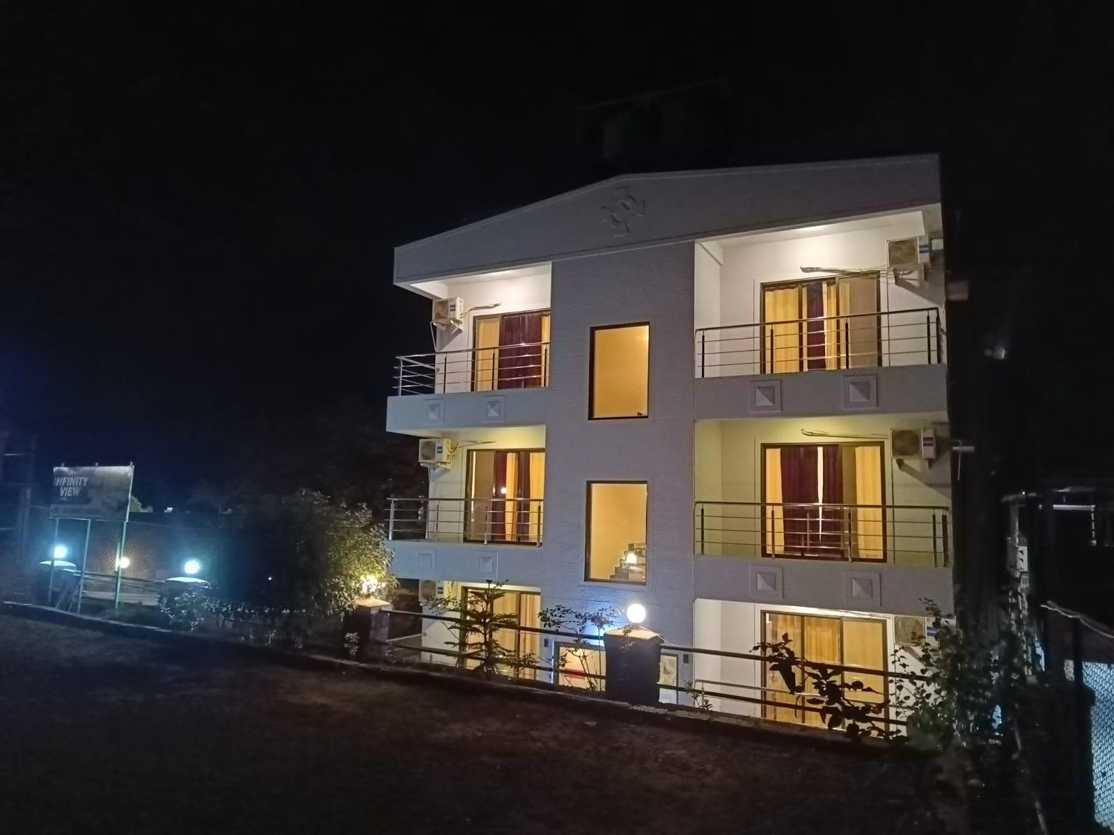Melody 24 East Resort photo 5