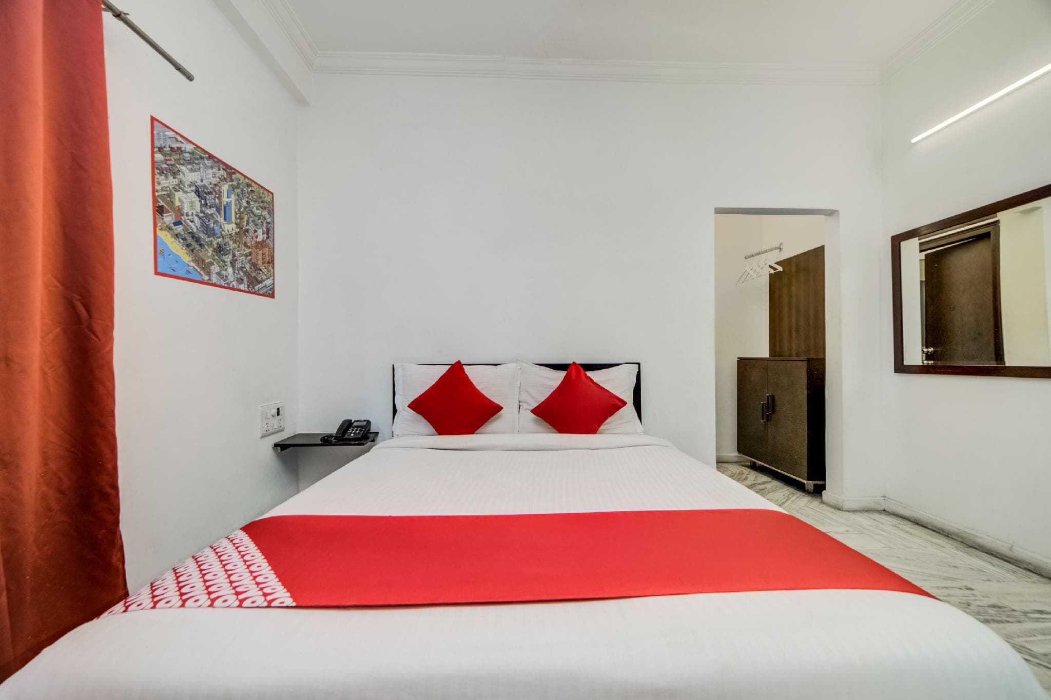 Super Hotel O JNTU college Near LULU mall, KPHB Colony. photo 2