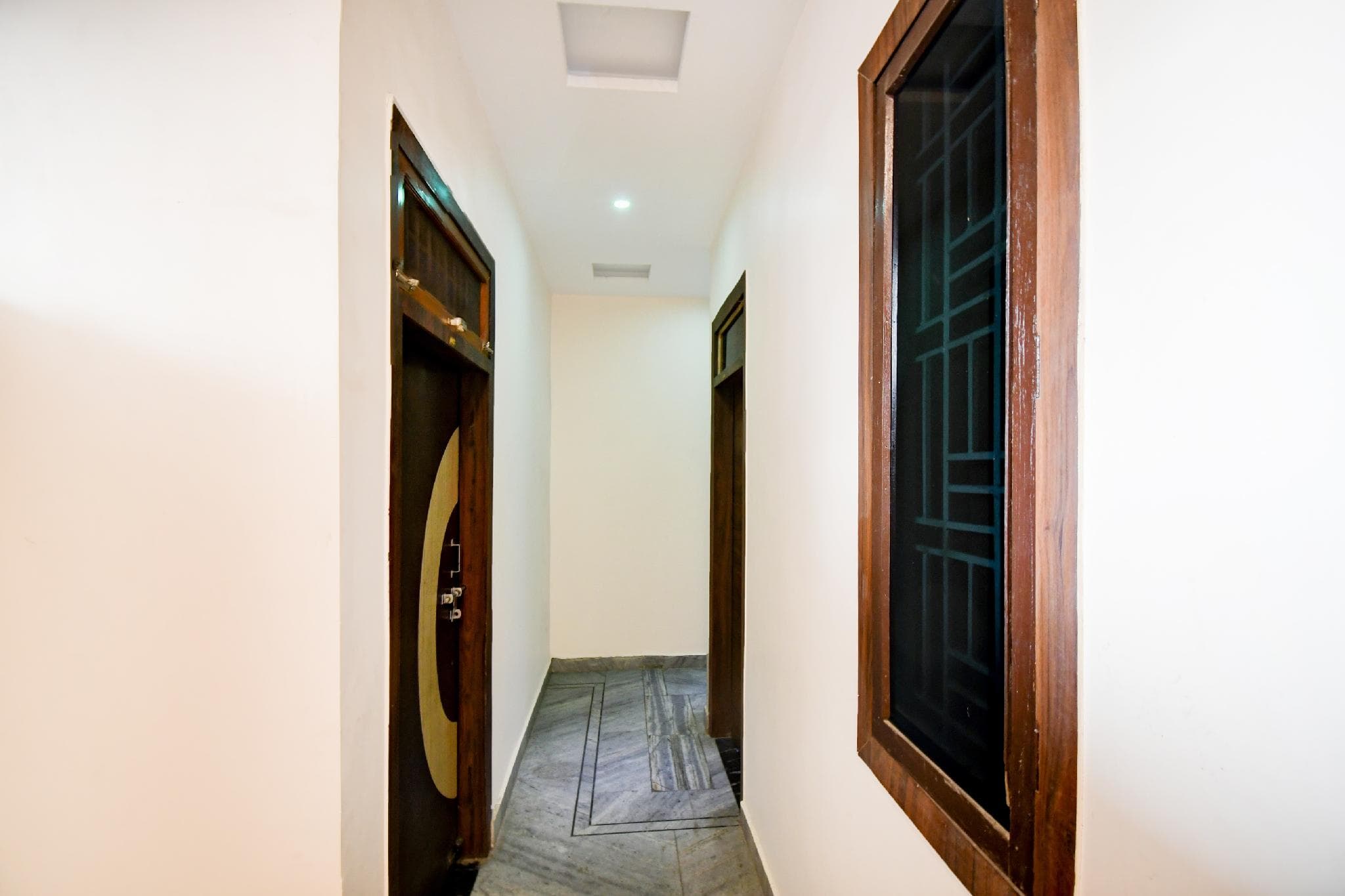 Hotel O Brij Inn and Banquets photo 4