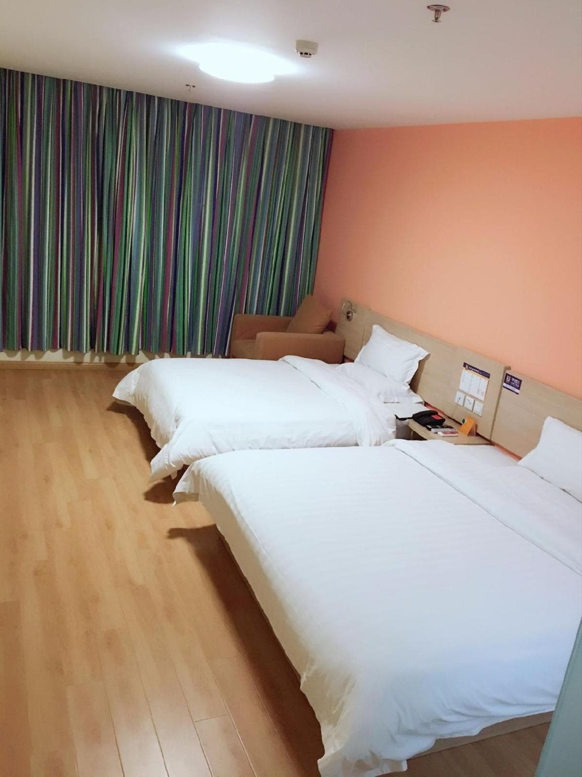 7 Days Inn Yancheng Funing White Swan Park photo 5