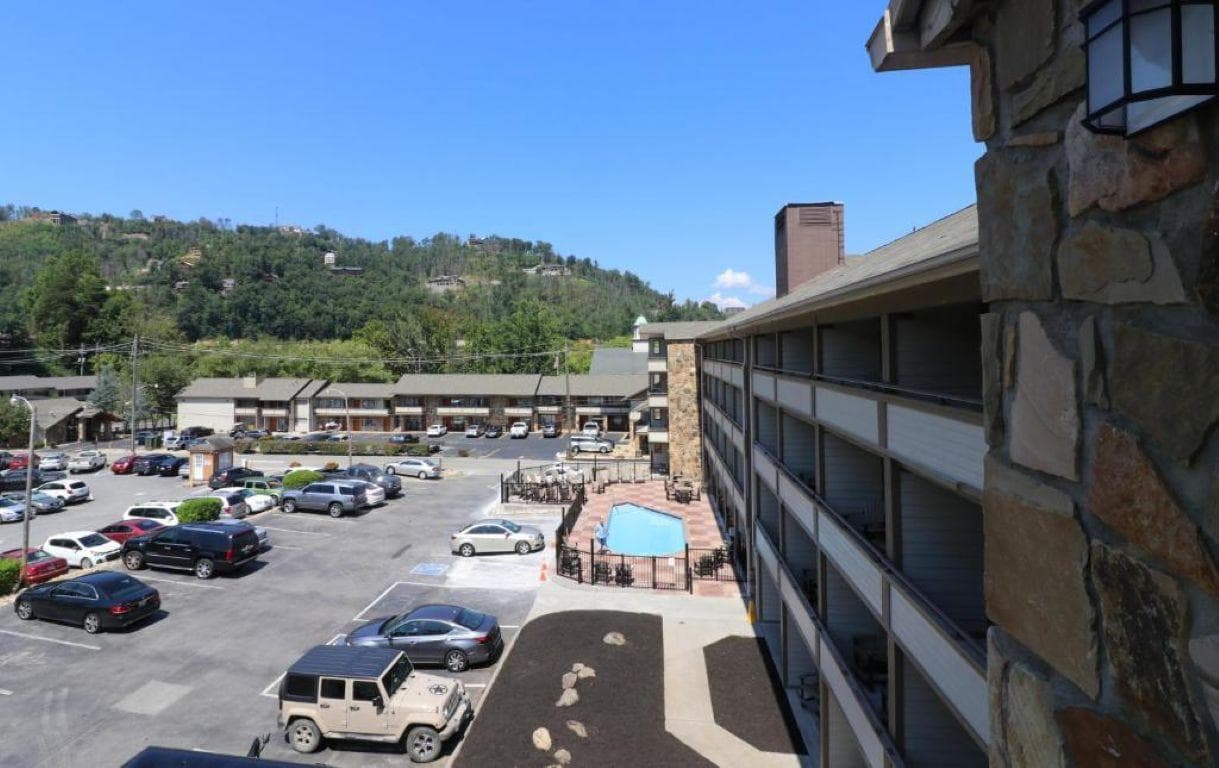 Best Western Johnson's Inn Downtown Gatlinburg