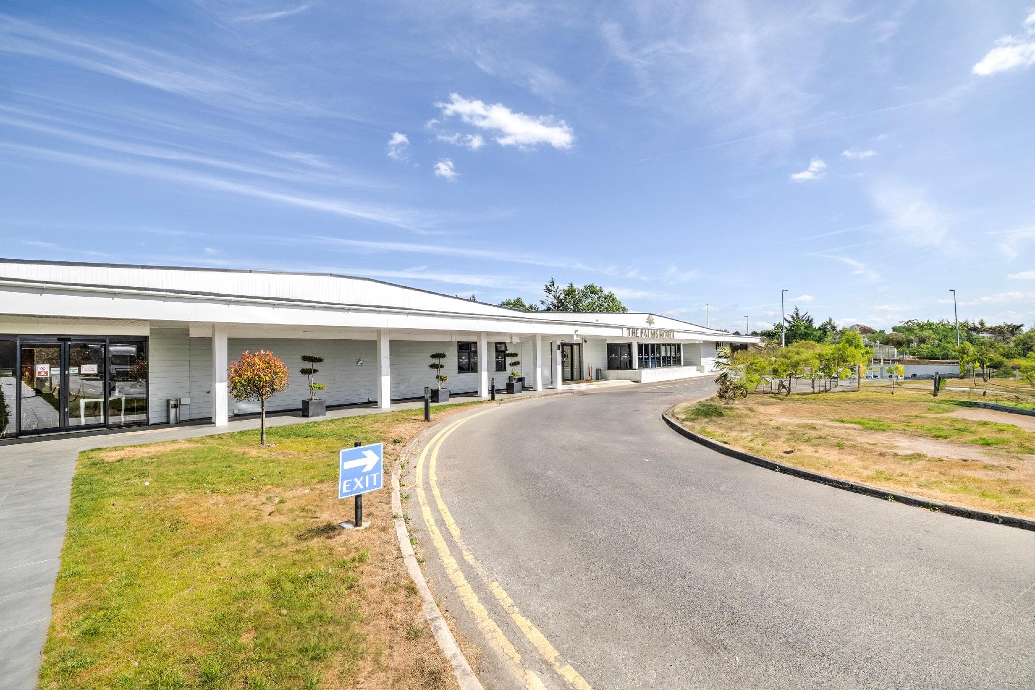 Dancenter Lux Resort London City M25 photo 4