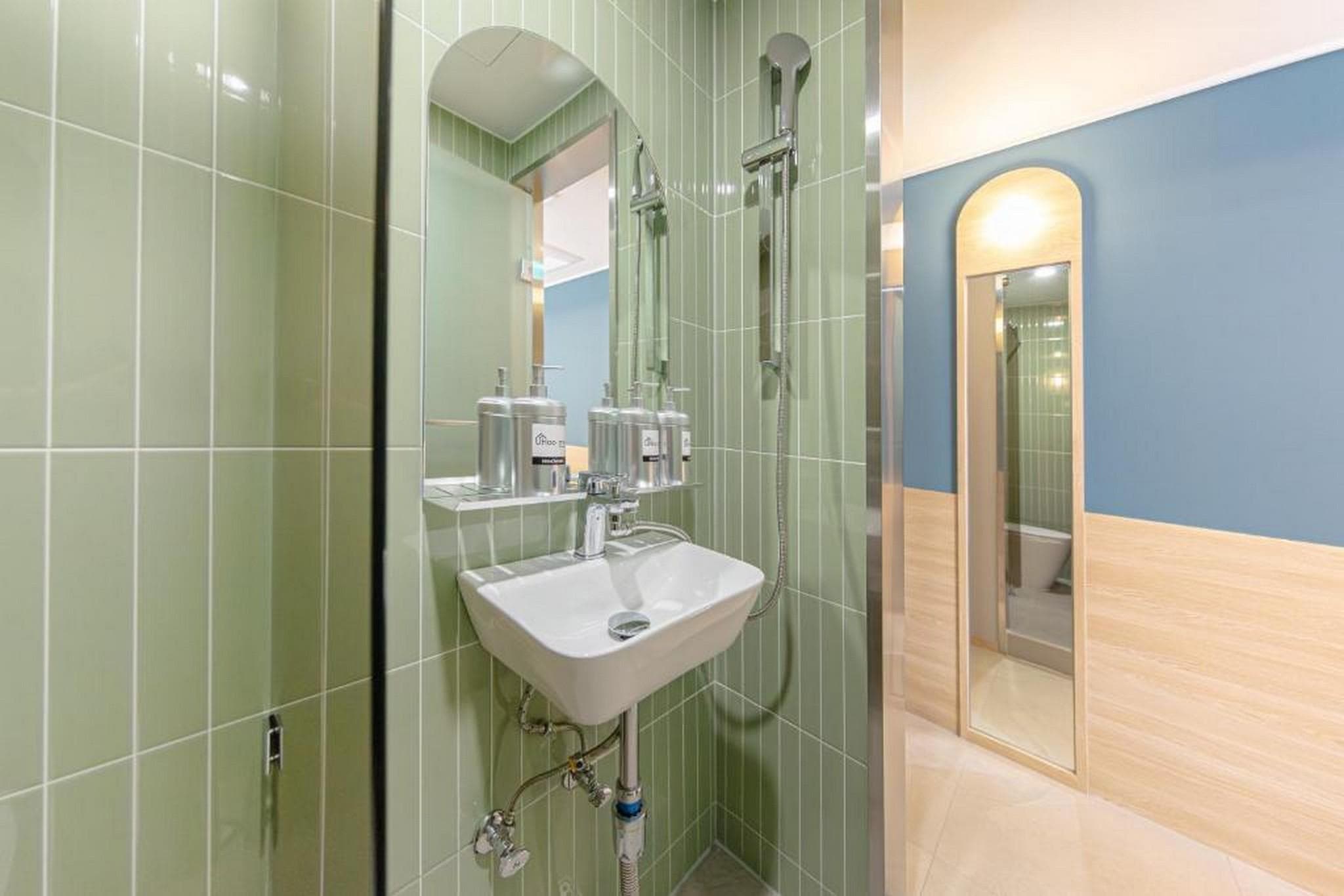 Uhoostay Myeongdong Guesthouse photo 3