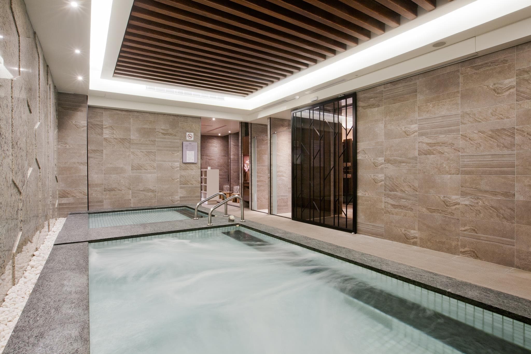 Miramar Garden Hotel photo 2