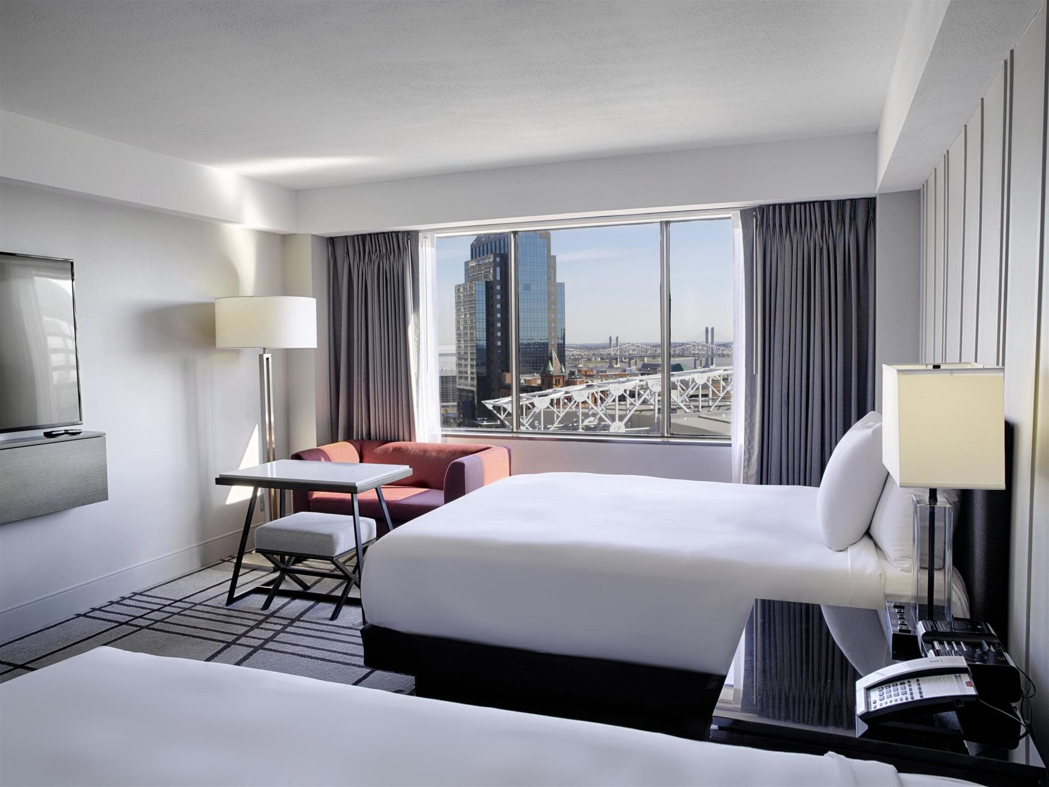Hyatt Regency Louisville photo 2