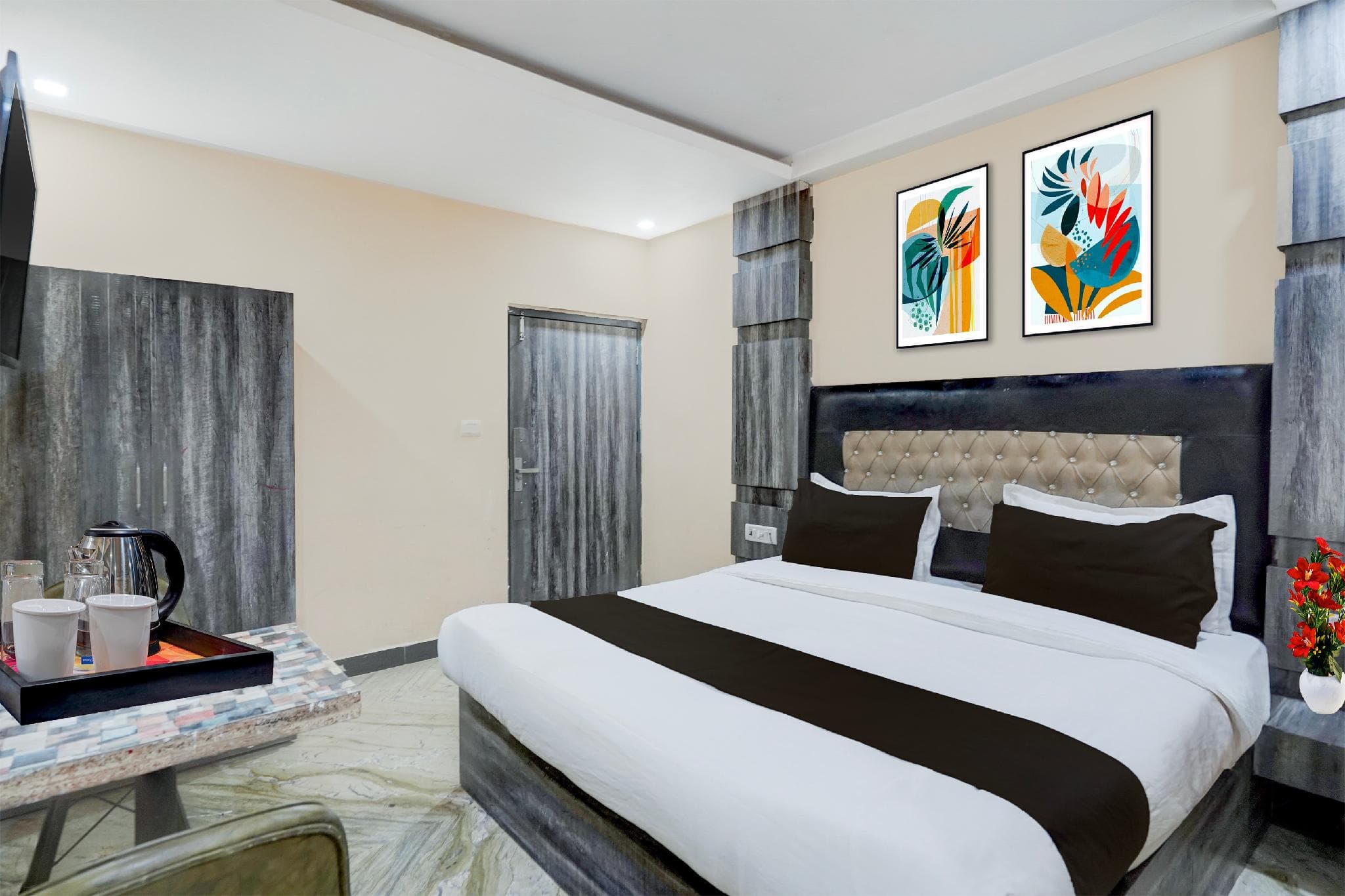 Super Townhouse Central Prayagraj Bus Terminal Formerly Amba Palace photo 2