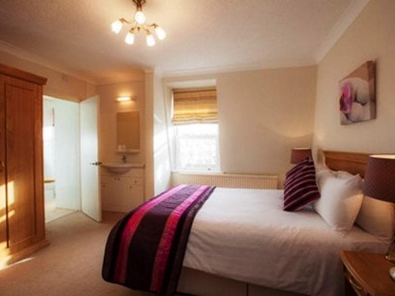 The New Continental Hotel photo 2