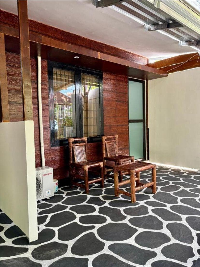 Dimas Cottage