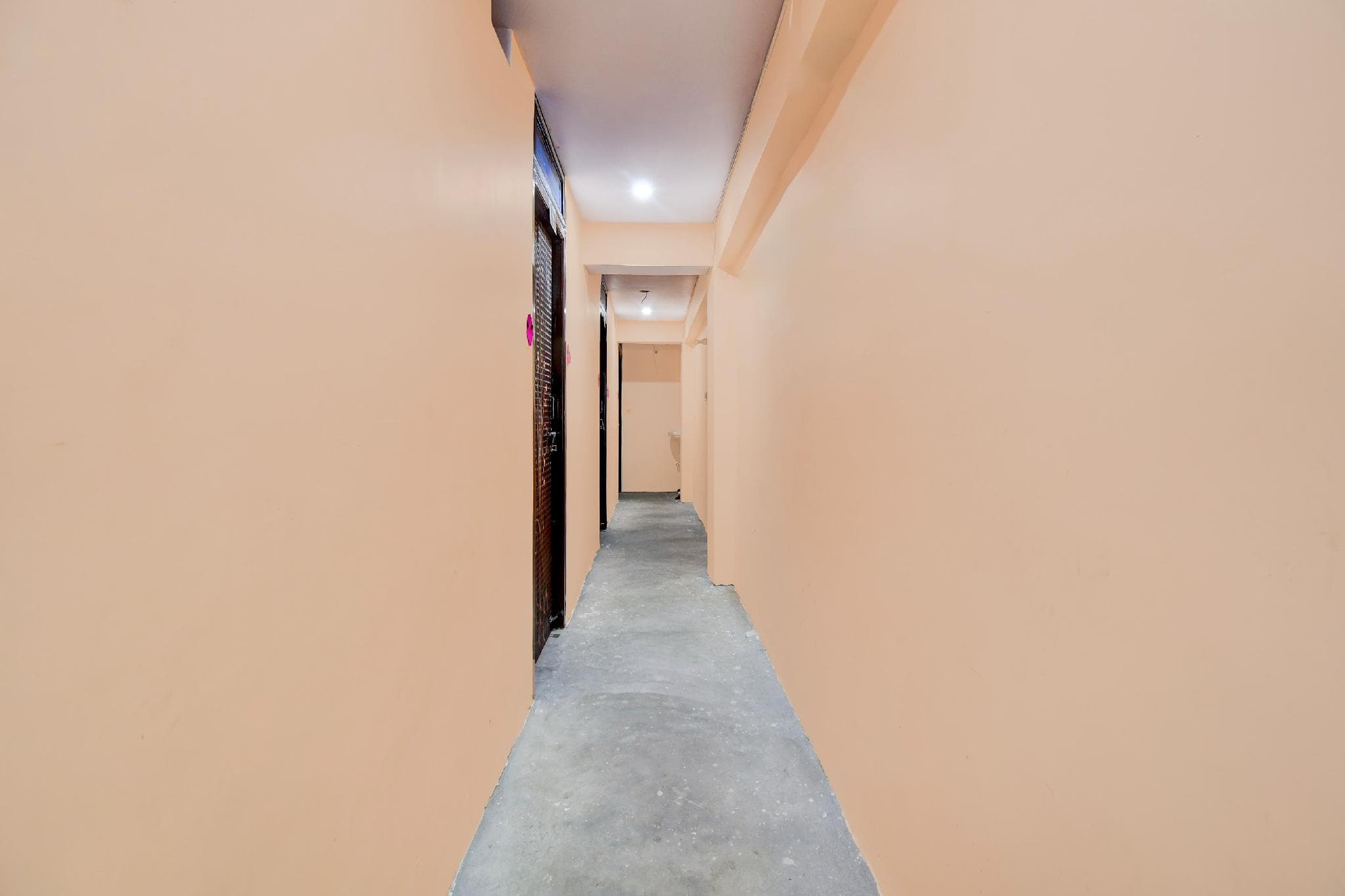 Super OYO Townhouse Civil Lines Prayagraj Formerly Raj Mahal Palace photo 3