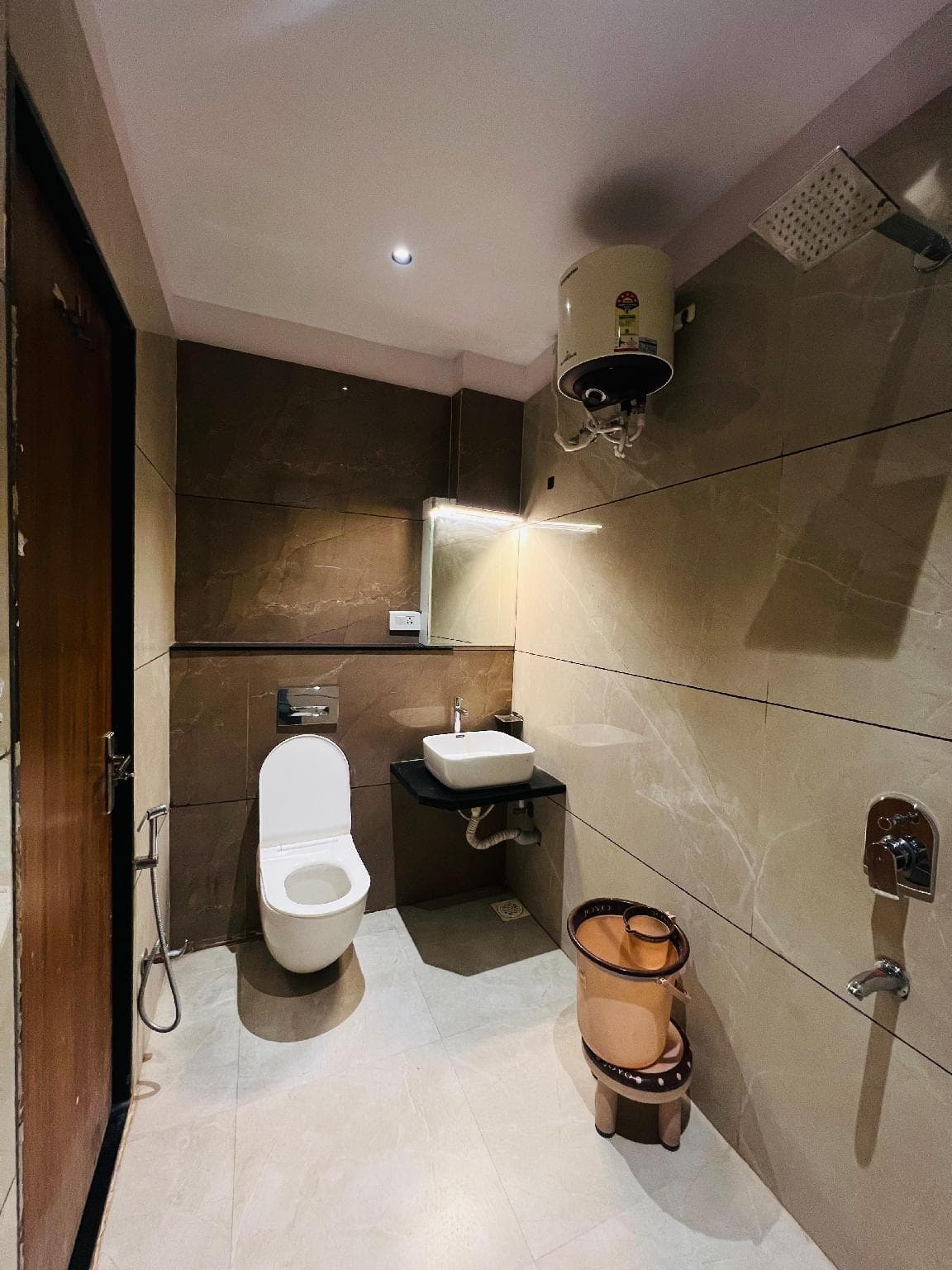 Hotel Vardhman photo 2