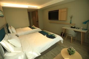 Home Inn Style Puyang Taiqian County Government photo 2