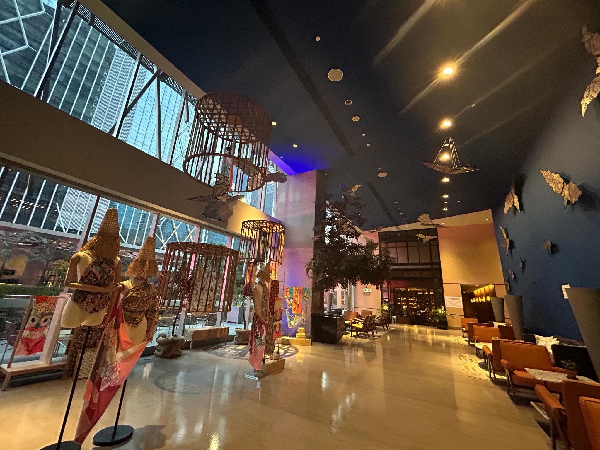 Discovery SCBD photo 5
