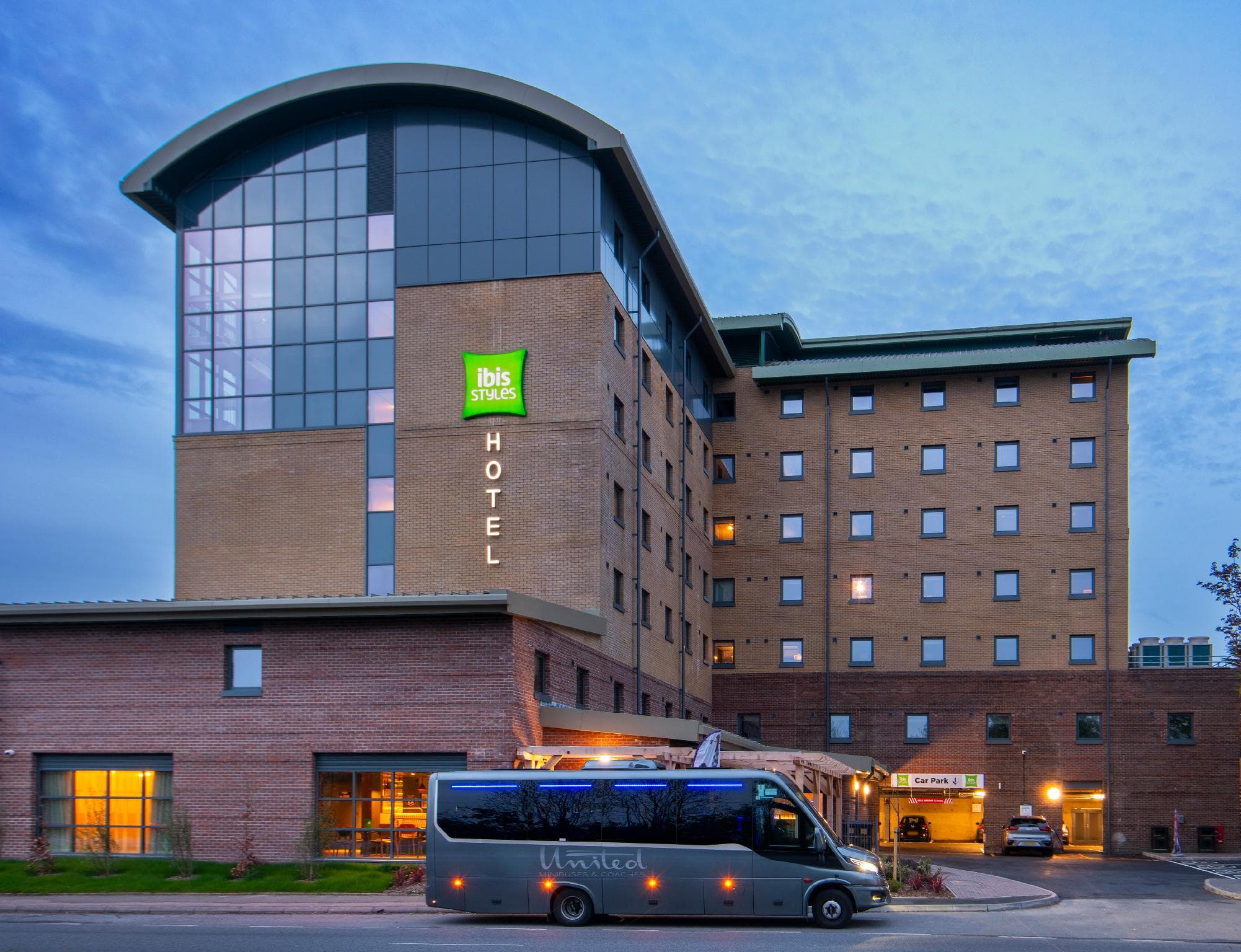 ibis Styles London Gatwick Airport photo 3
