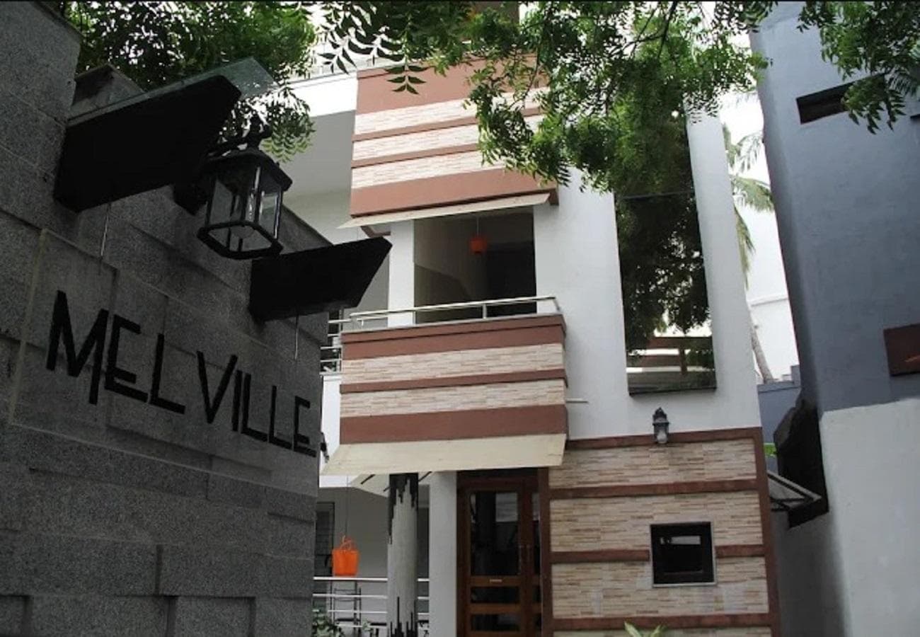 Mel Ville
