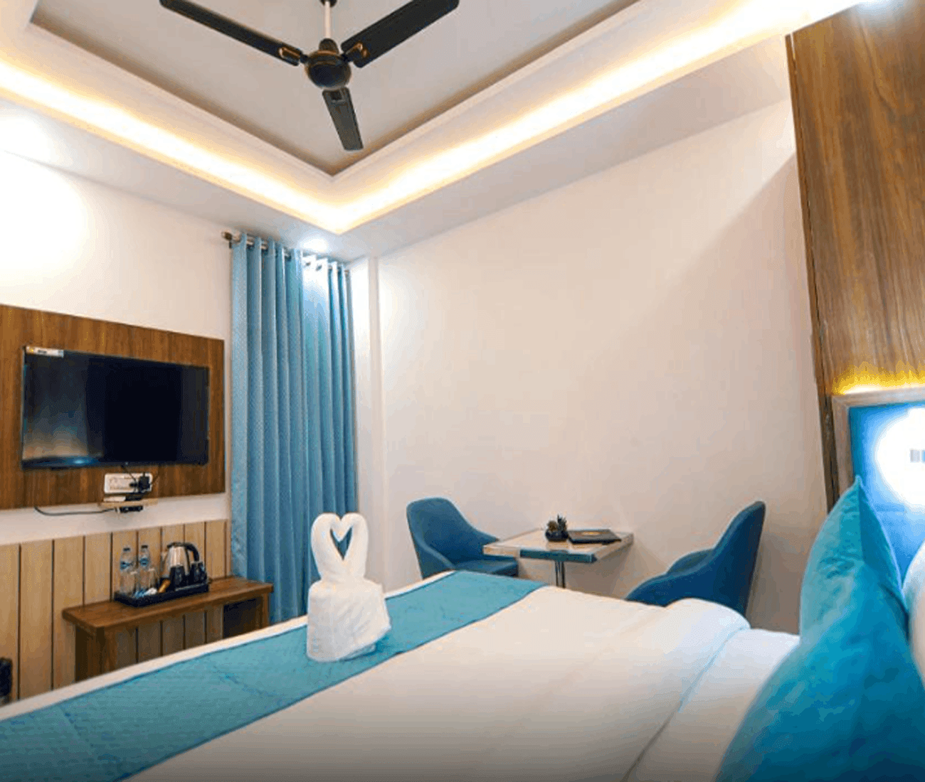 White Panda Hotels Paarth Grand photo 2