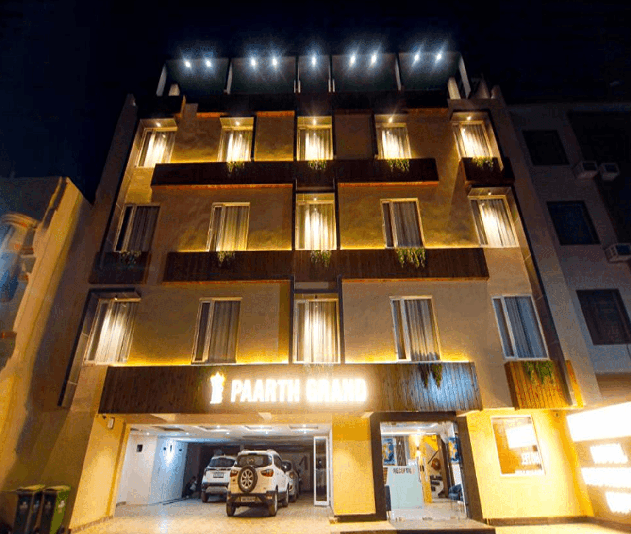 White Panda Hotels Paarth Grand