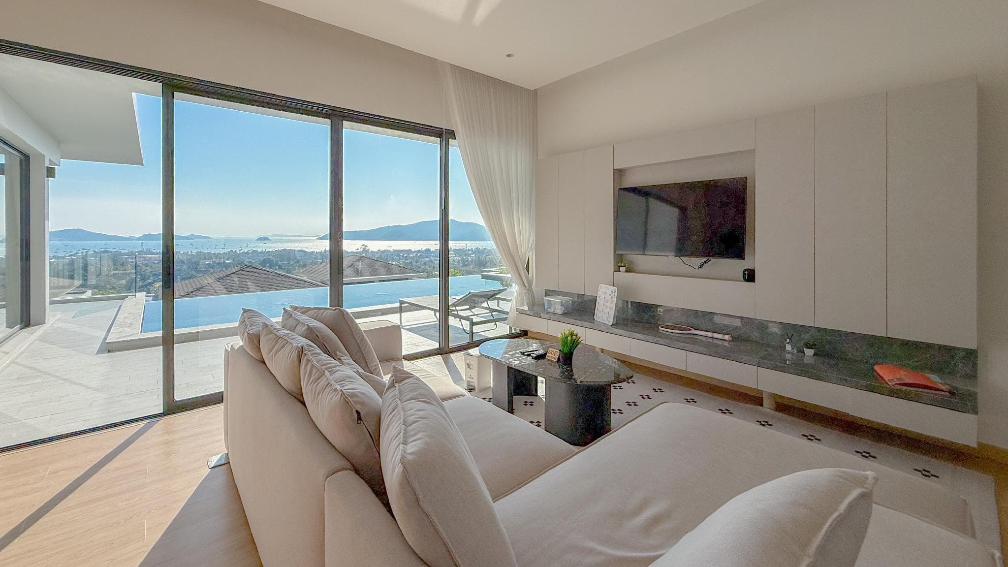 The Salin Seaview Villa photo 4