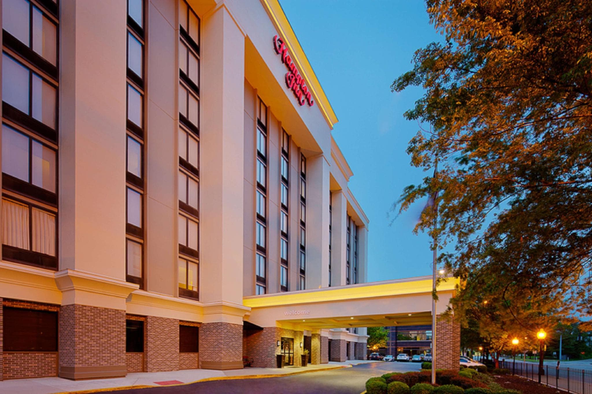 Hampton Inn Louisville Downtown photo 3