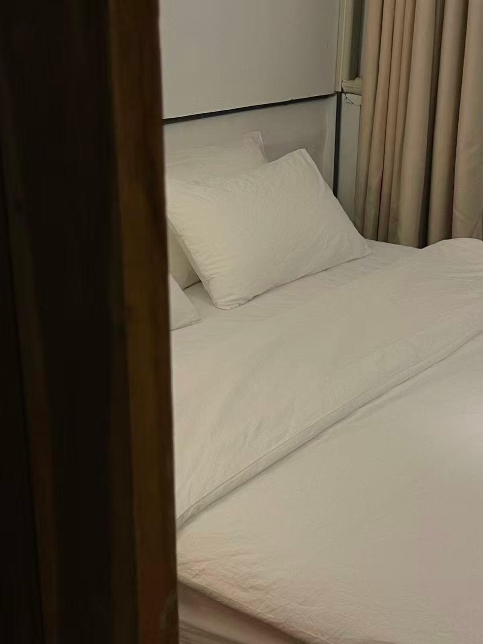 W•Star Hostel