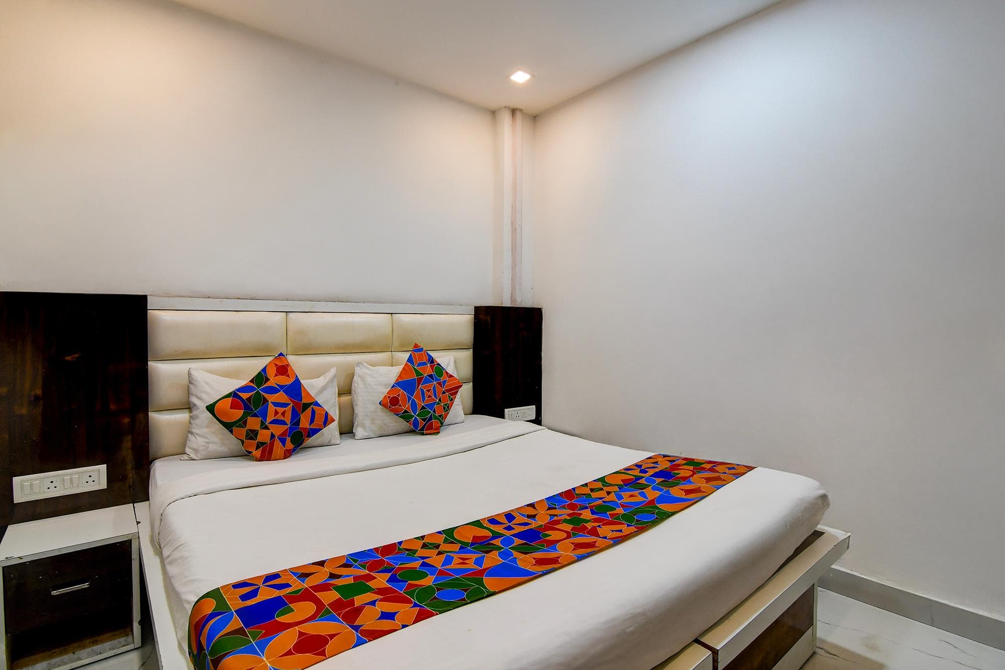 FabHotel Royal Palace Ruby photo 3