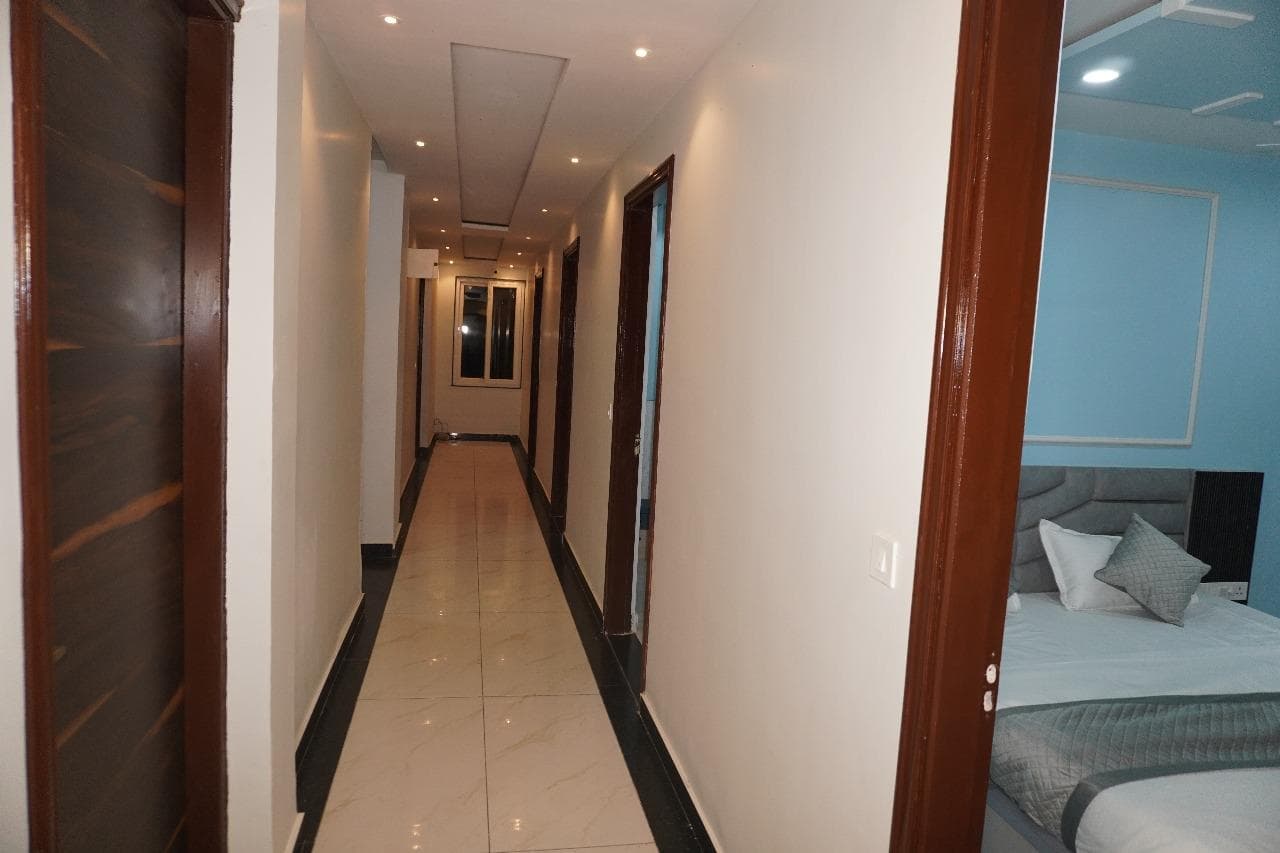Hotel Sanraj Inn photo 4